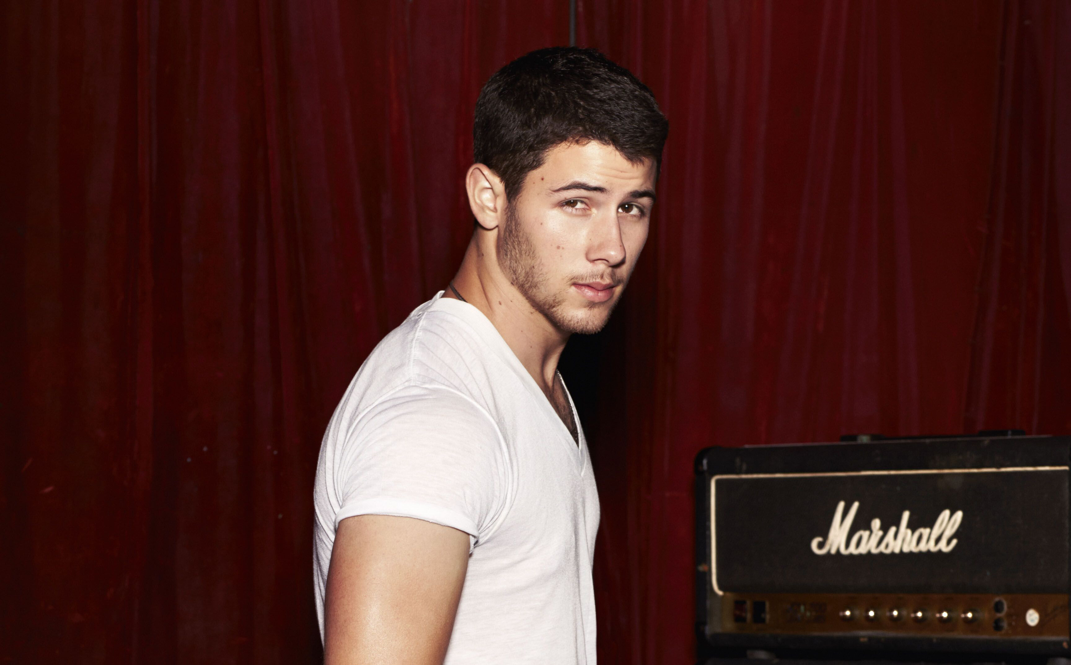 Nick Jonas in Cosmopolitan, Stunning 4K image, Music vibes, Fashionable persona, 3460x2150 HD Desktop