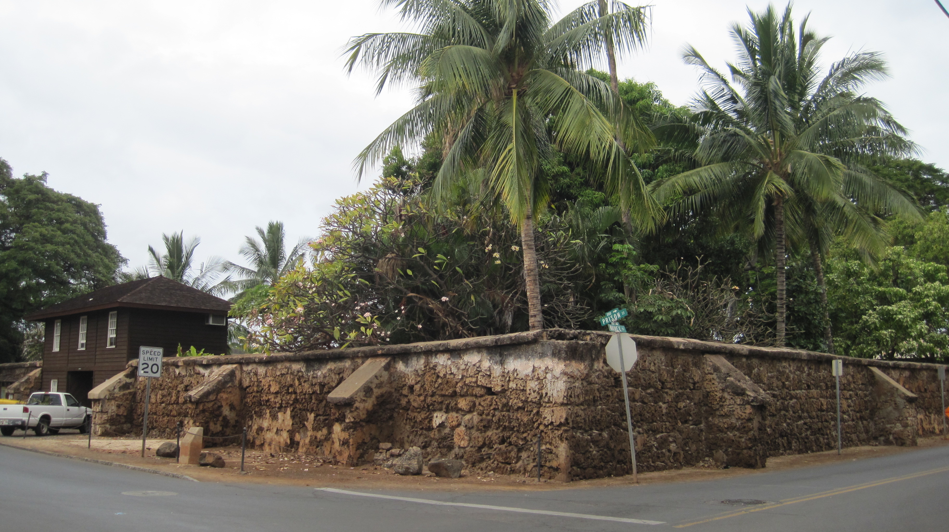 Wikimedia Commons, Lahaina, 3650x2050 HD Desktop