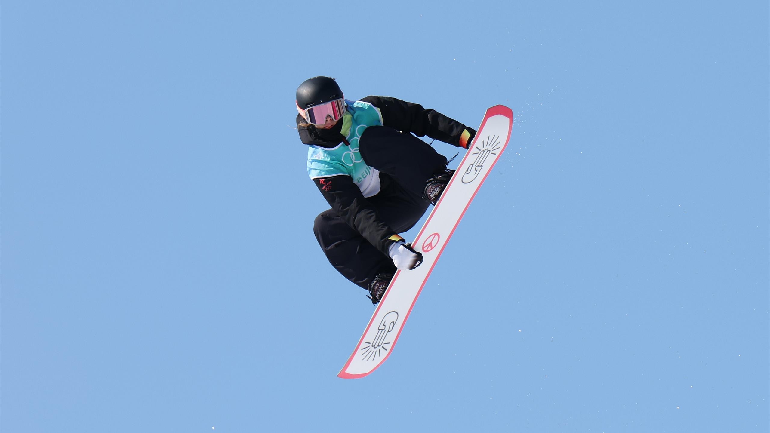 2018 Winter Olympics, Snowboarding Wallpaper, 2560x1440 HD Desktop