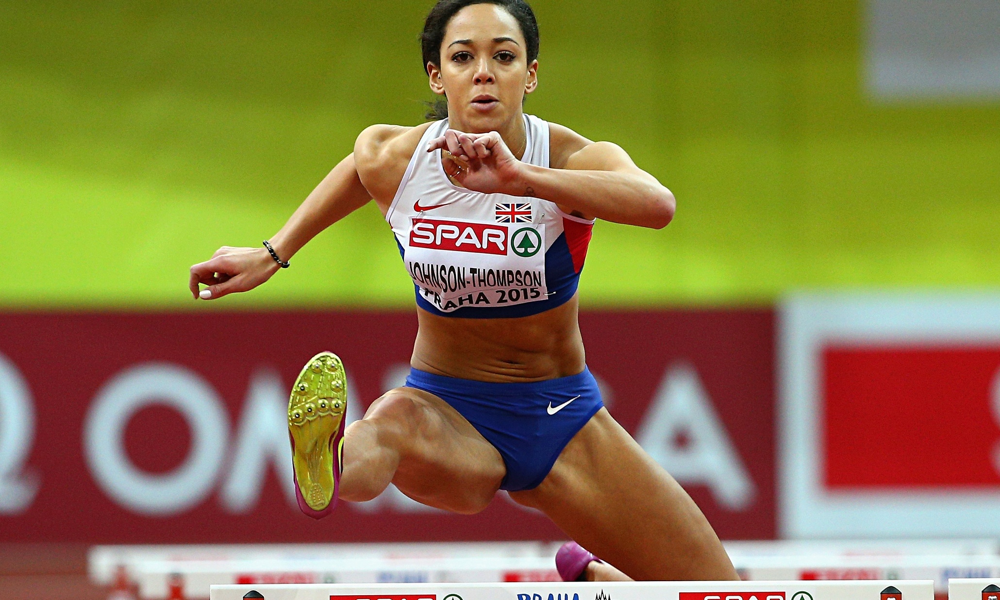 Prague 2015, Katarina Johnson-Thompson Wallpaper, 2060x1240 HD Desktop