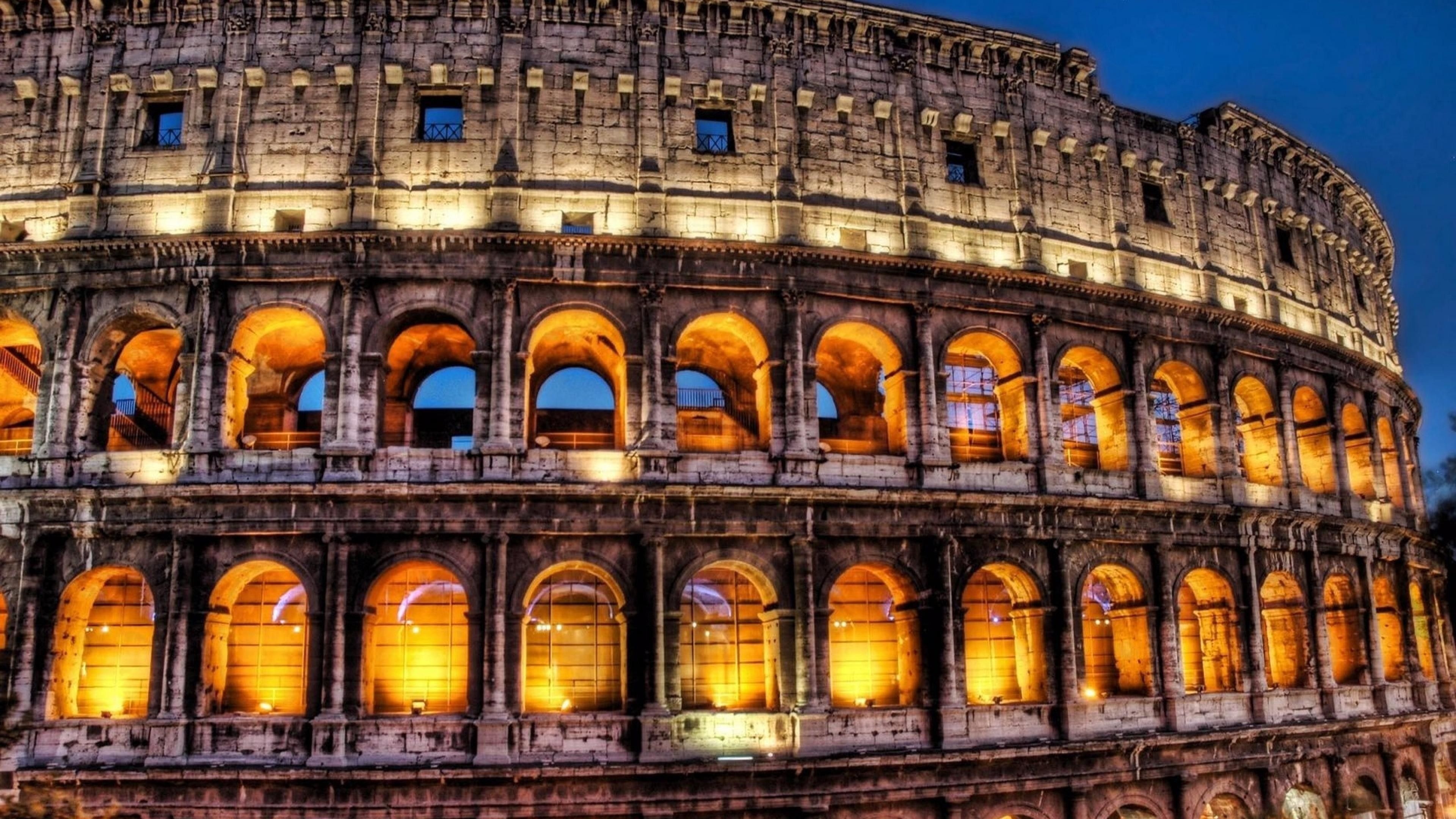 Night view, The Colosseum Wallpaper, 3840x2160 4K Desktop