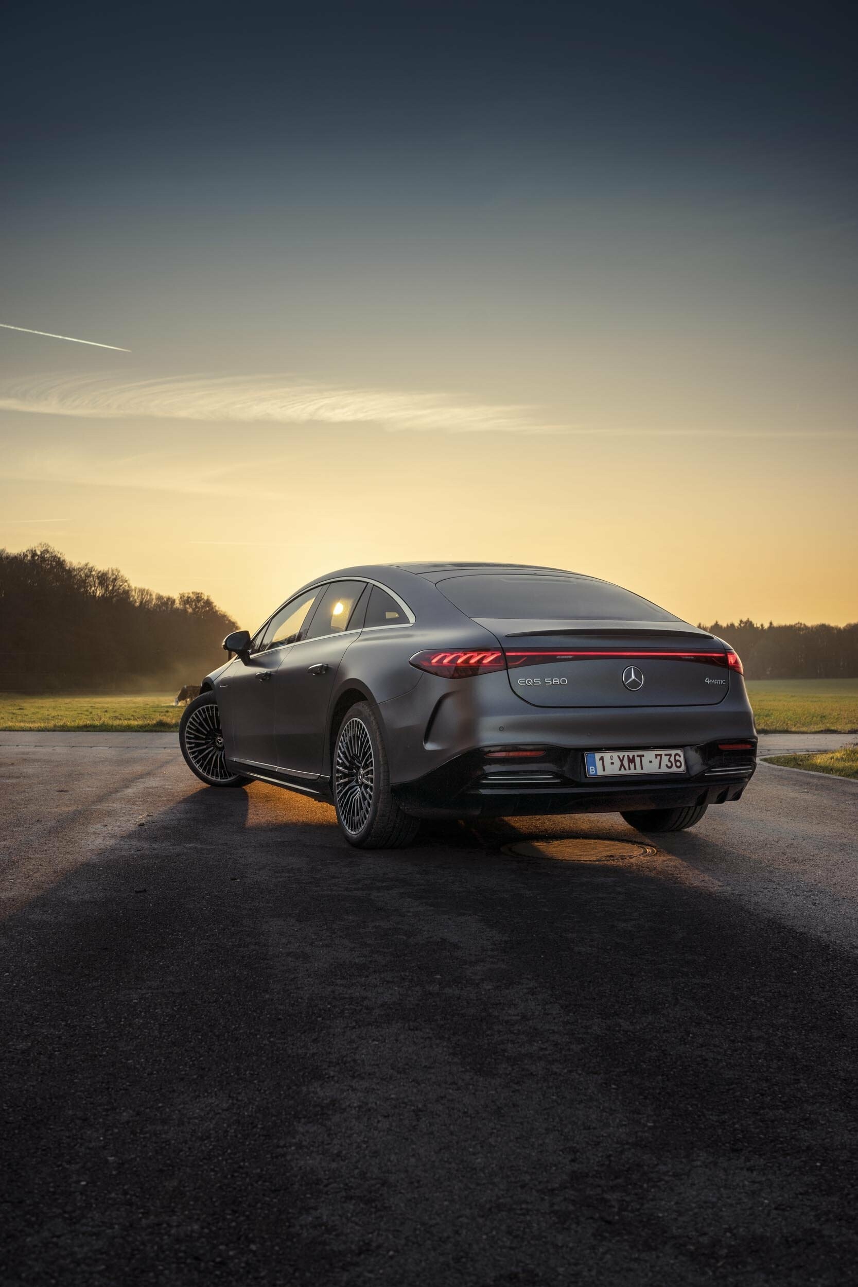 Mercedes-Benz EQS 580, S-Class luxury, Car of the future, Cutting-edge technology, 1670x2500 HD Phone