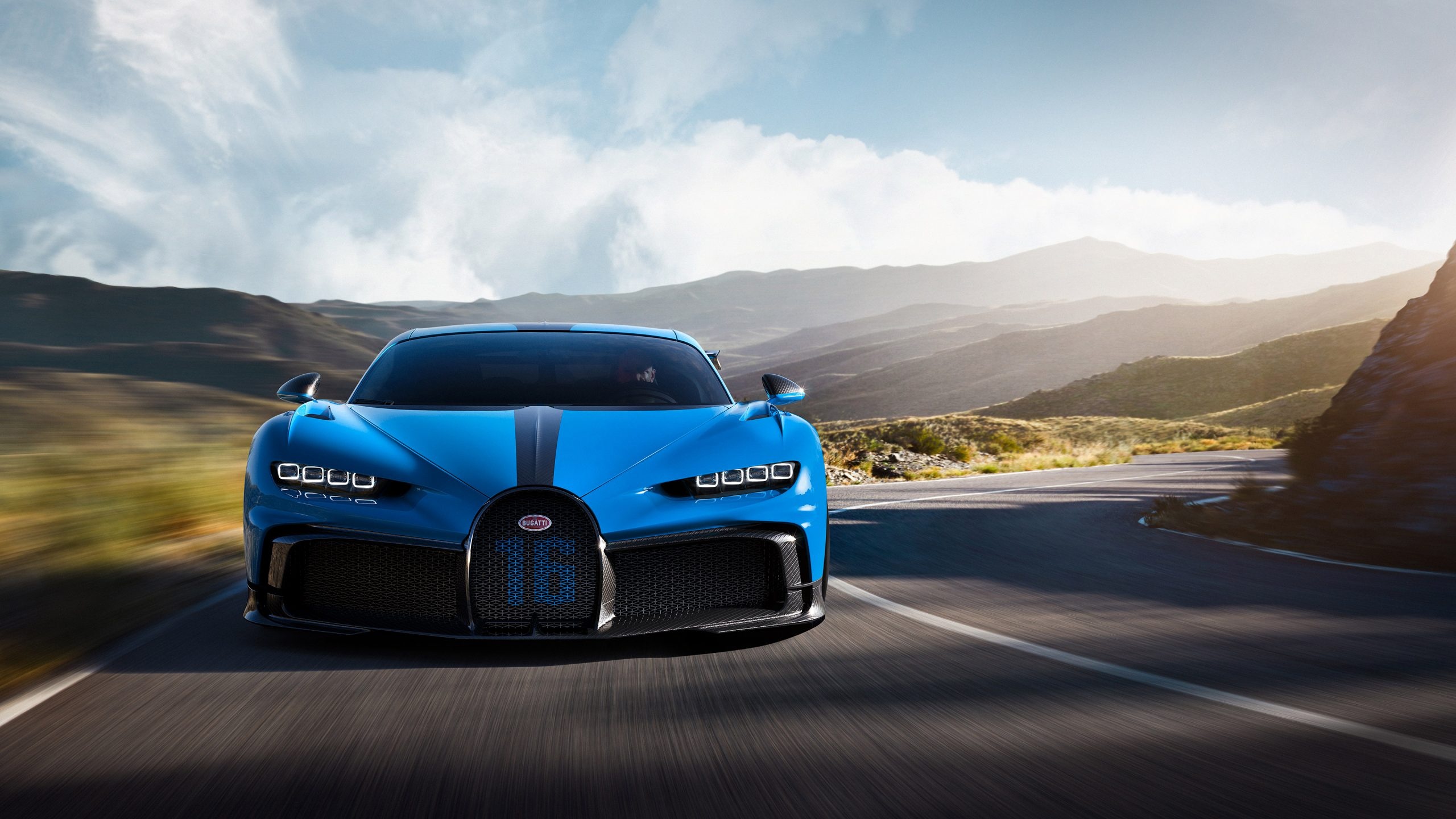 2021 Model, Bugatti Chiron Wallpaper, 2560x1440 HD Desktop