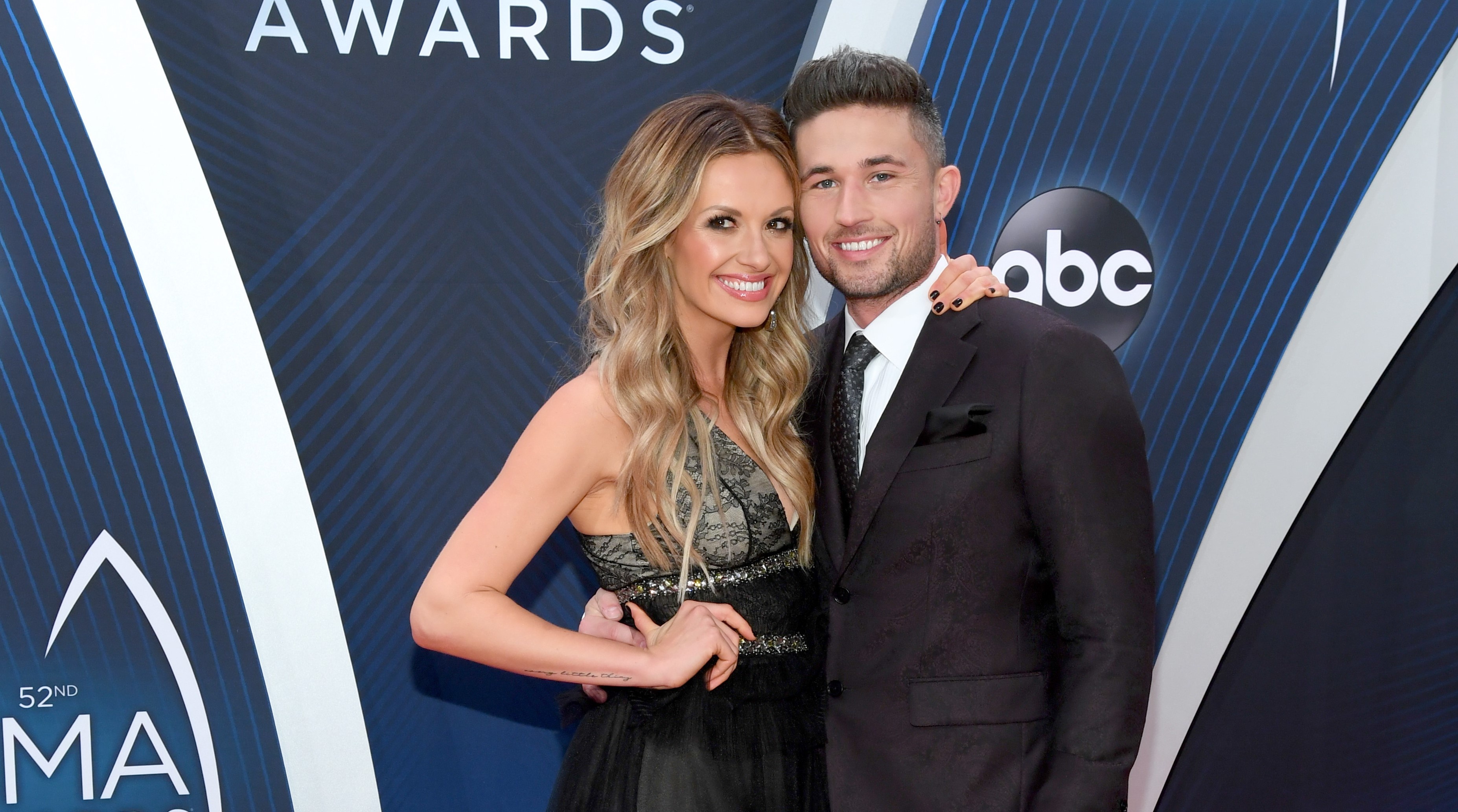 Carly Pearce-Michael Ray wedding, Celebrity singing surprise, Heartwarming moment, Globalnews. ca report, 3710x2070 HD Desktop