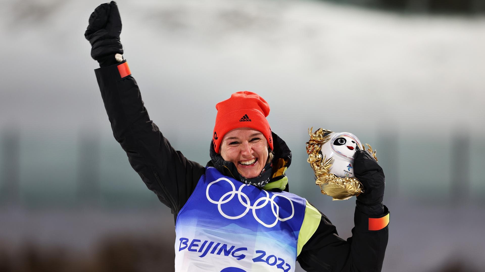 Denise Herrmann, Golden Olympiamrchen, Biathlon gold, 1920x1080 Full HD Desktop