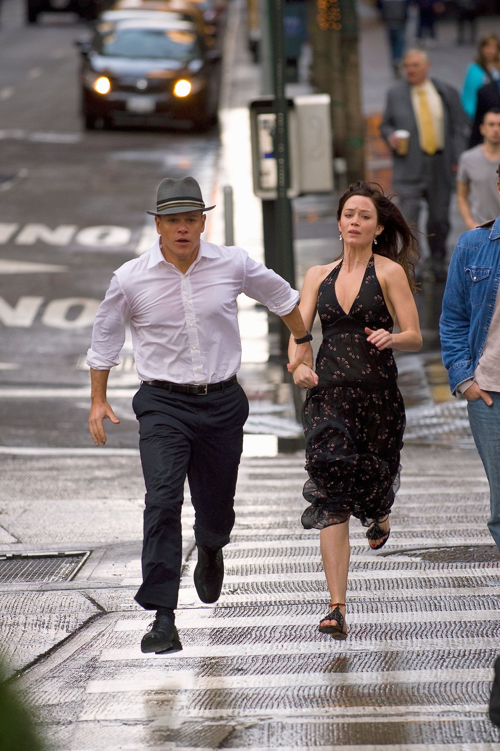 The Adjustment Bureau, Elise and David, Matt Damon, Emily Blunt, 1710x2560 HD Phone