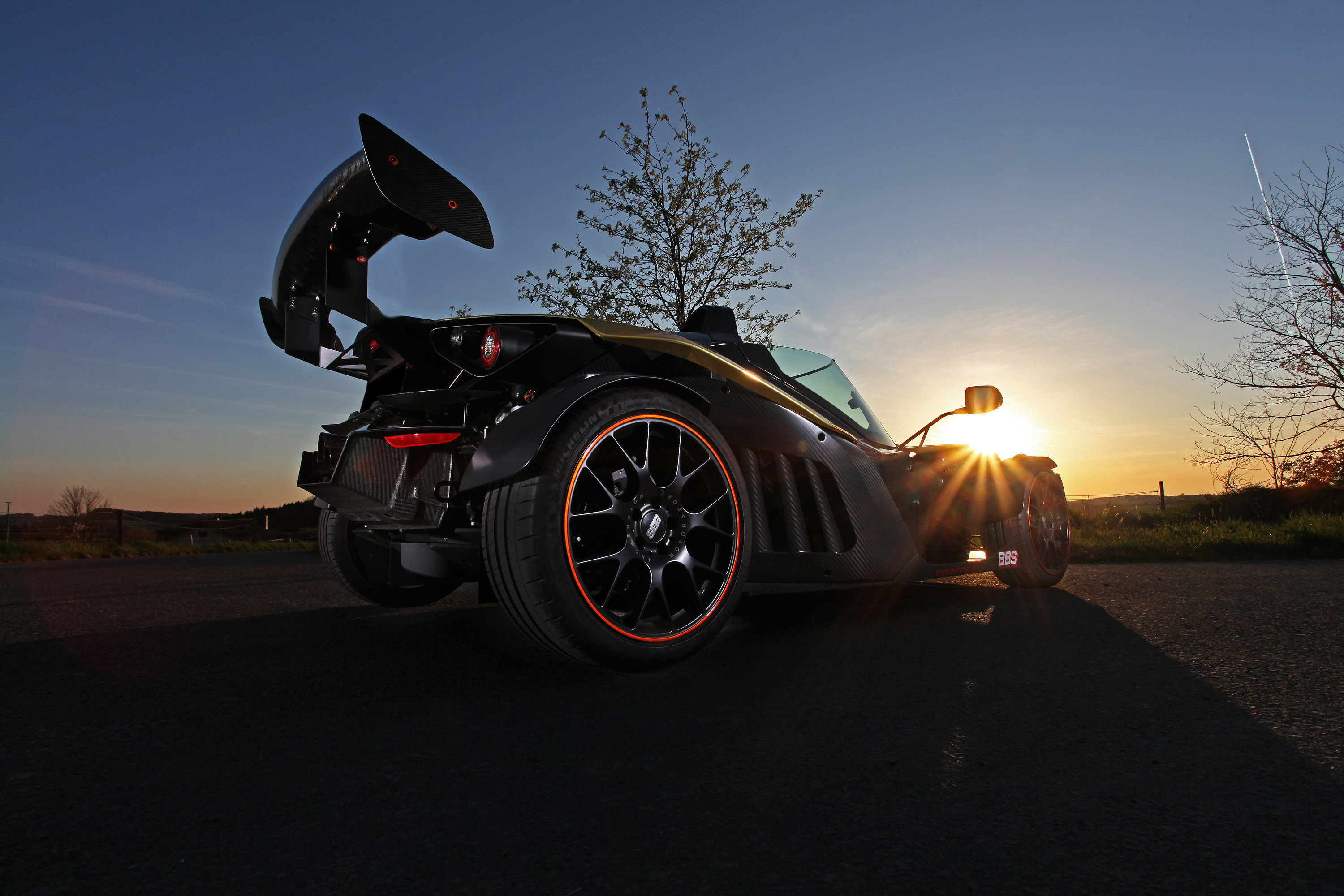 X-Bow GT Dubai Gold Edition, KTM Cars Wallpaper, 3000x2000 HD Desktop