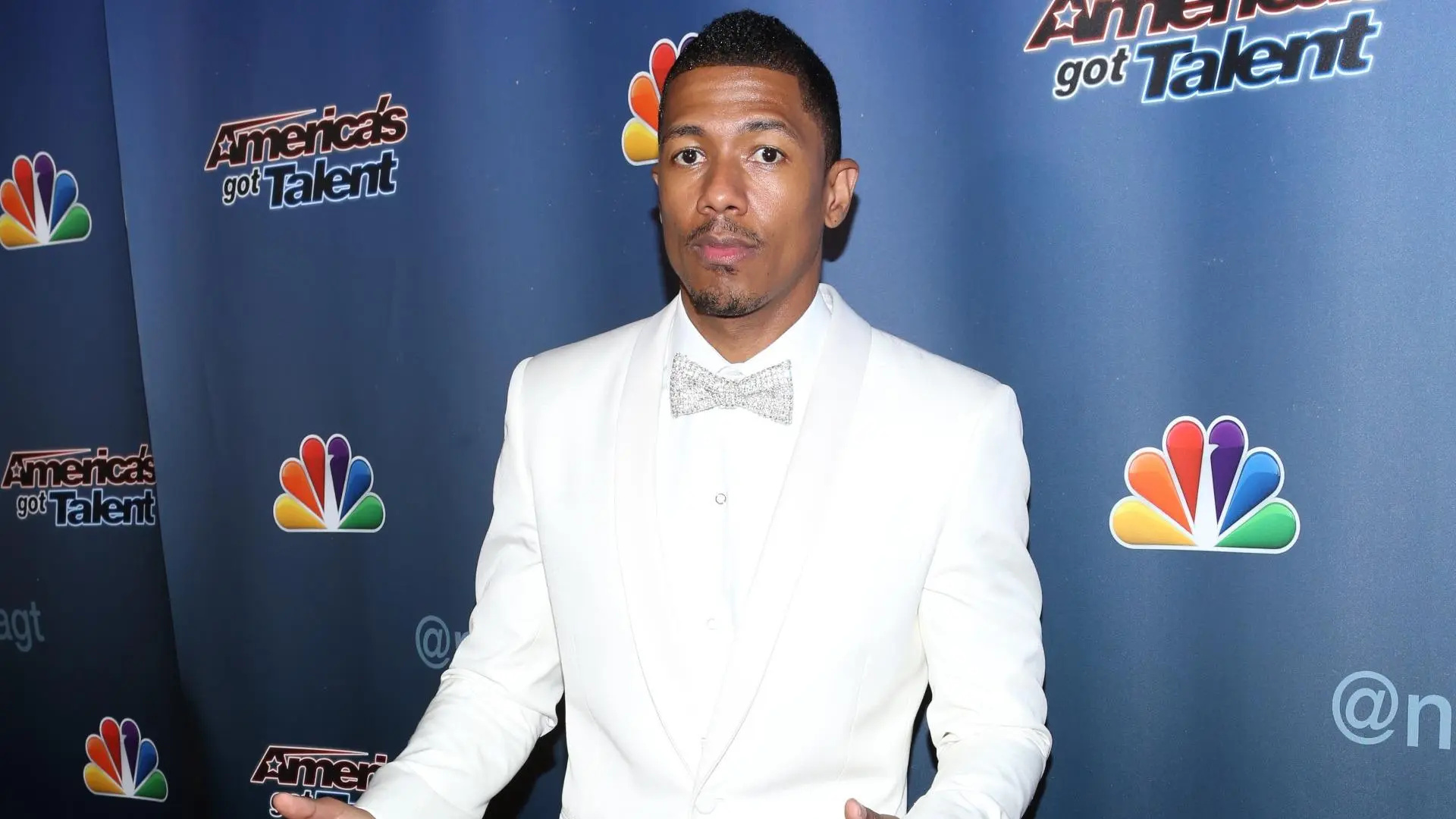 Nick Cannon, Expensive taste in shoes, Fashion sense, SheKnows, 1920x1080 Full HD Desktop