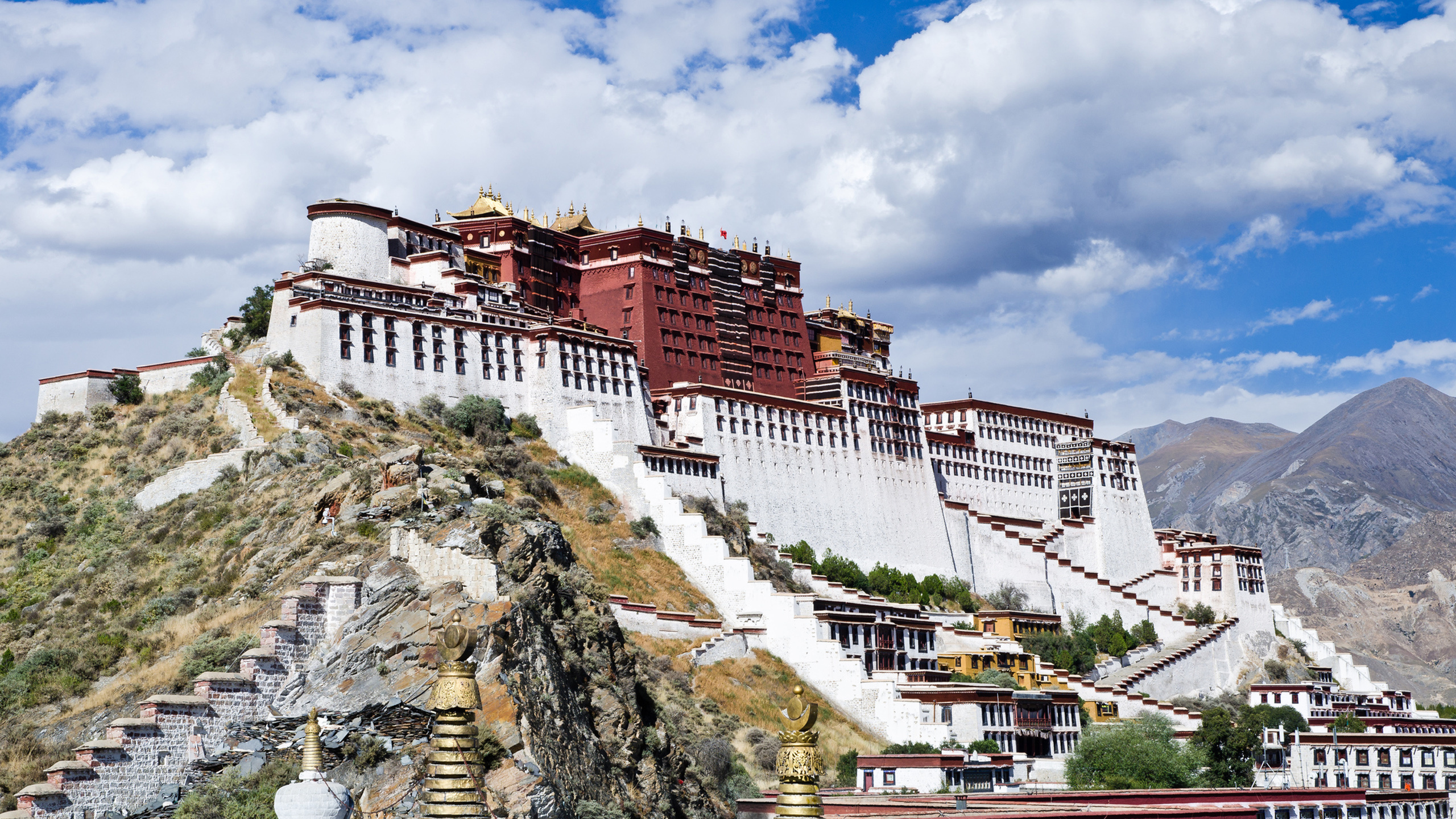 Potala Palace, Llasa, Travels, Southern China, 2560x1440 HD Desktop