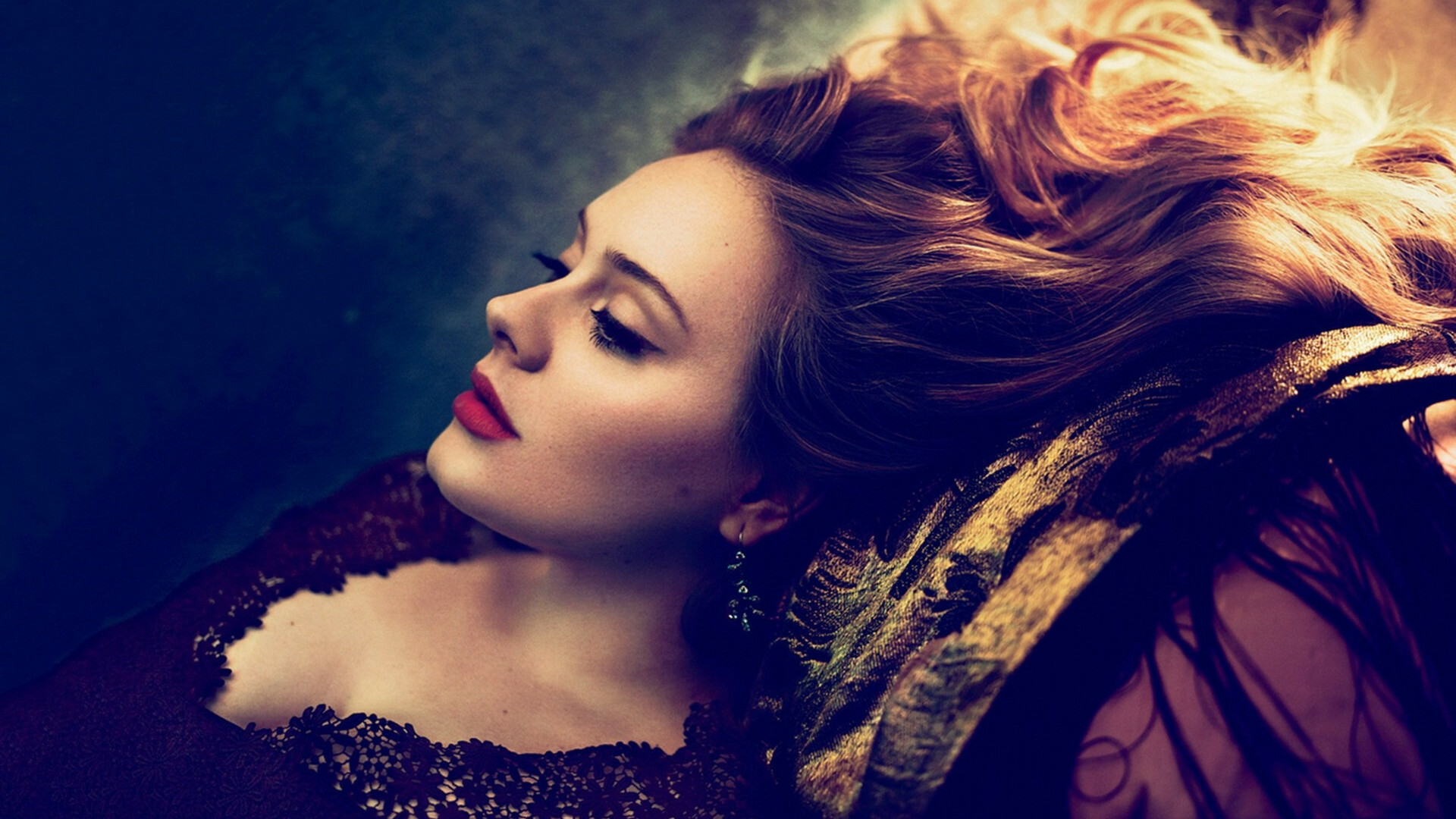 Soulful Adele, Iconic music artist, Emotional ballads, Awe-inspiring voice, 1920x1080 Full HD Desktop