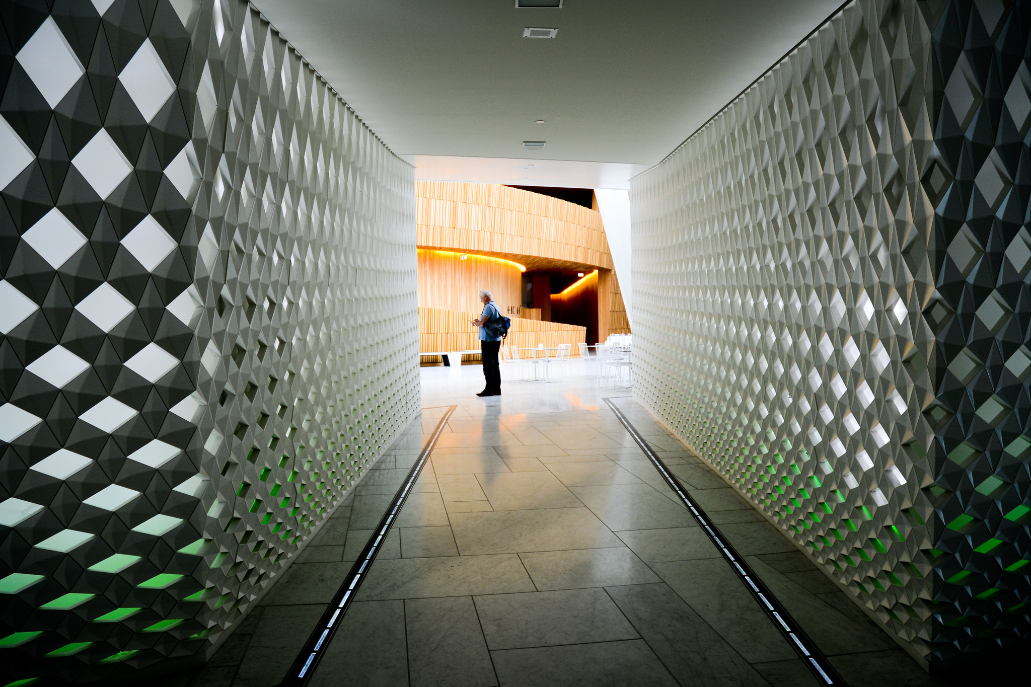 Oslo Opera House, Norwegian masterpiece, Cultural attraction, Captivating design, 2050x1370 HD Desktop