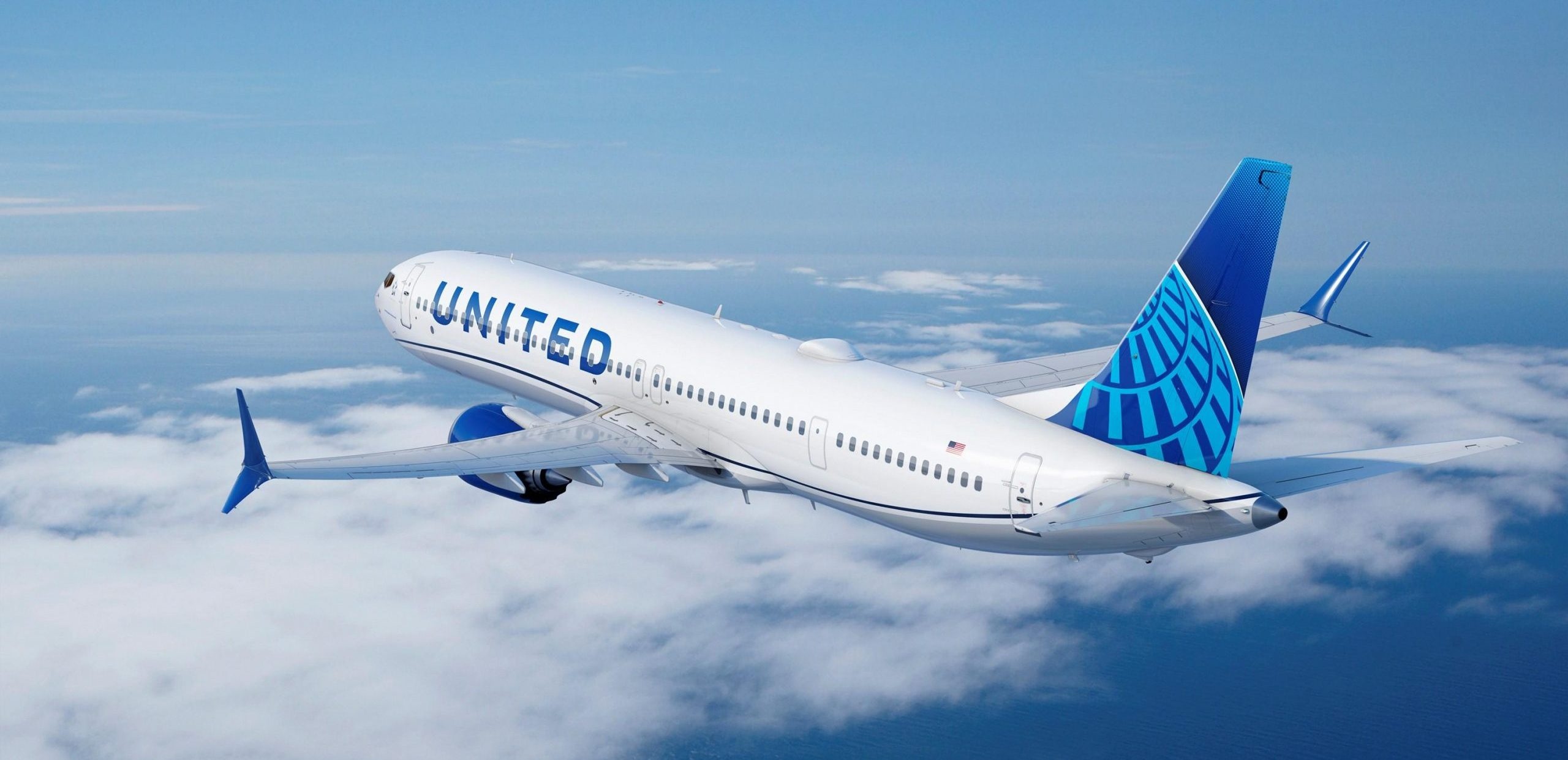 Boeing 737 MAX, United Airlines Wallpaper, 2560x1250 Dual Screen Desktop