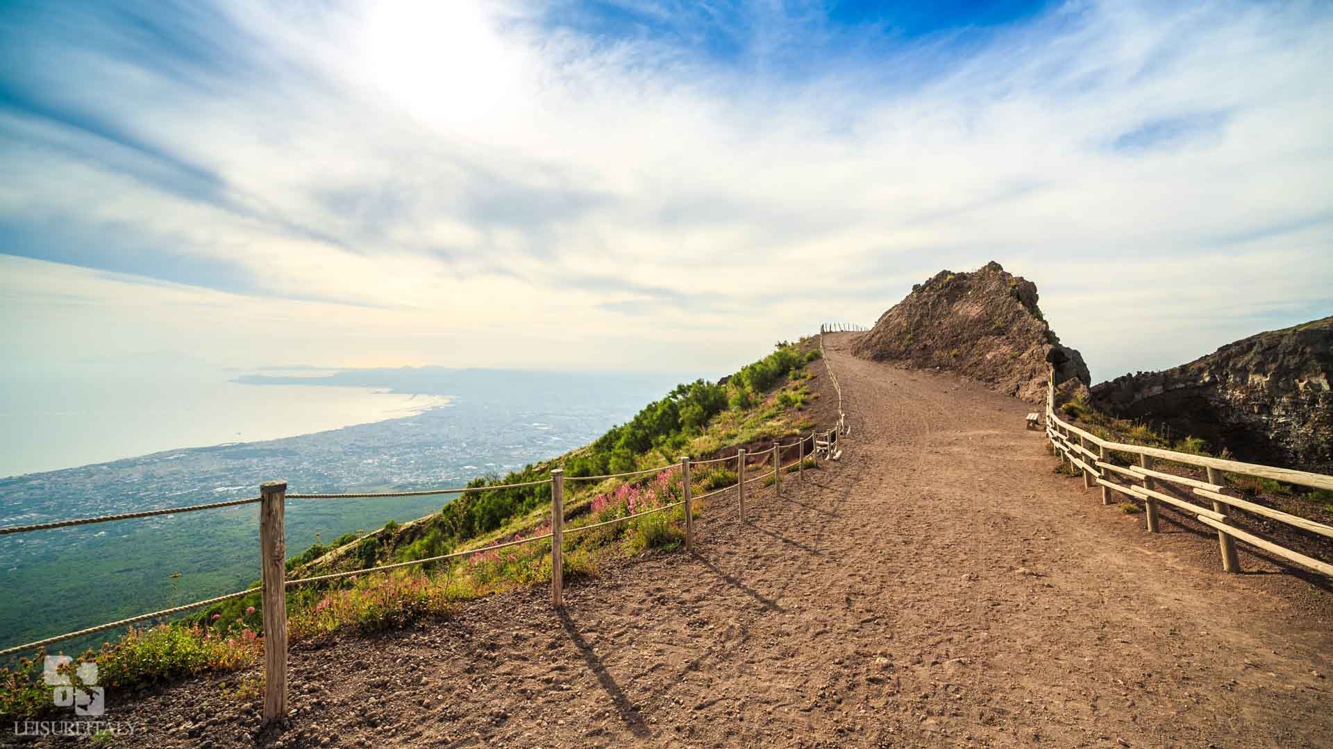 Mount Vesuvius, Magnificent landmark, Captivating scenery, Breathtaking views, 1920x1080 Full HD Desktop