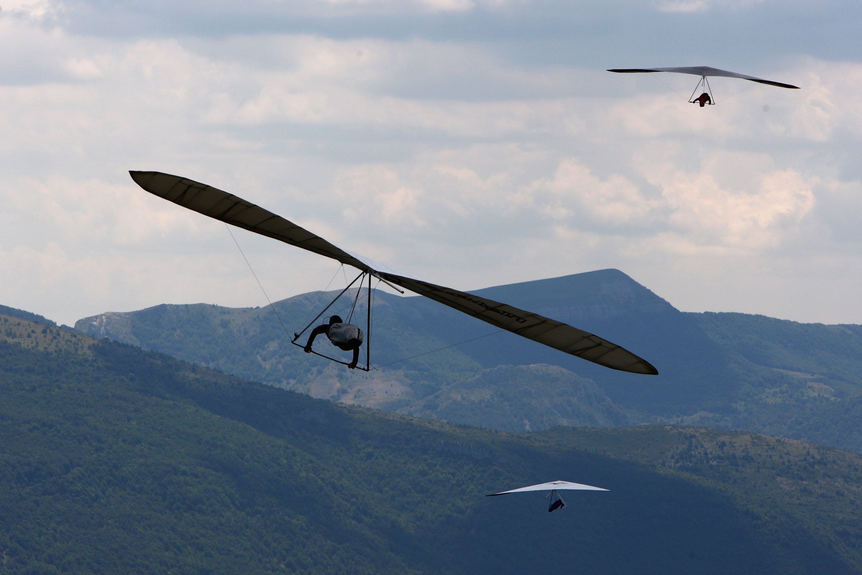 Extreme hang gliding, Thrilling flight experience, Glider against the sky, Wallpaper for adrenaline junkies, 3000x2000 HD Desktop