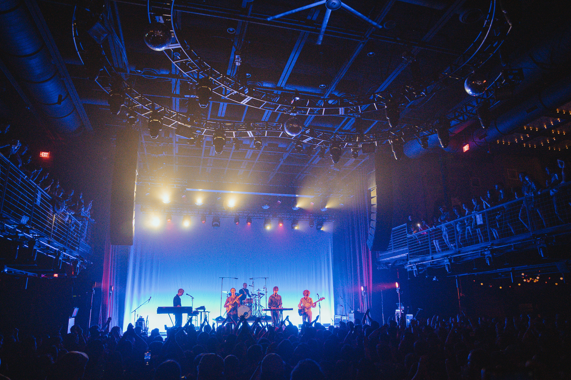 Parcels Band, Sold out performance, Nashville Brooklyn Bowl, 2000x1340 HD Desktop