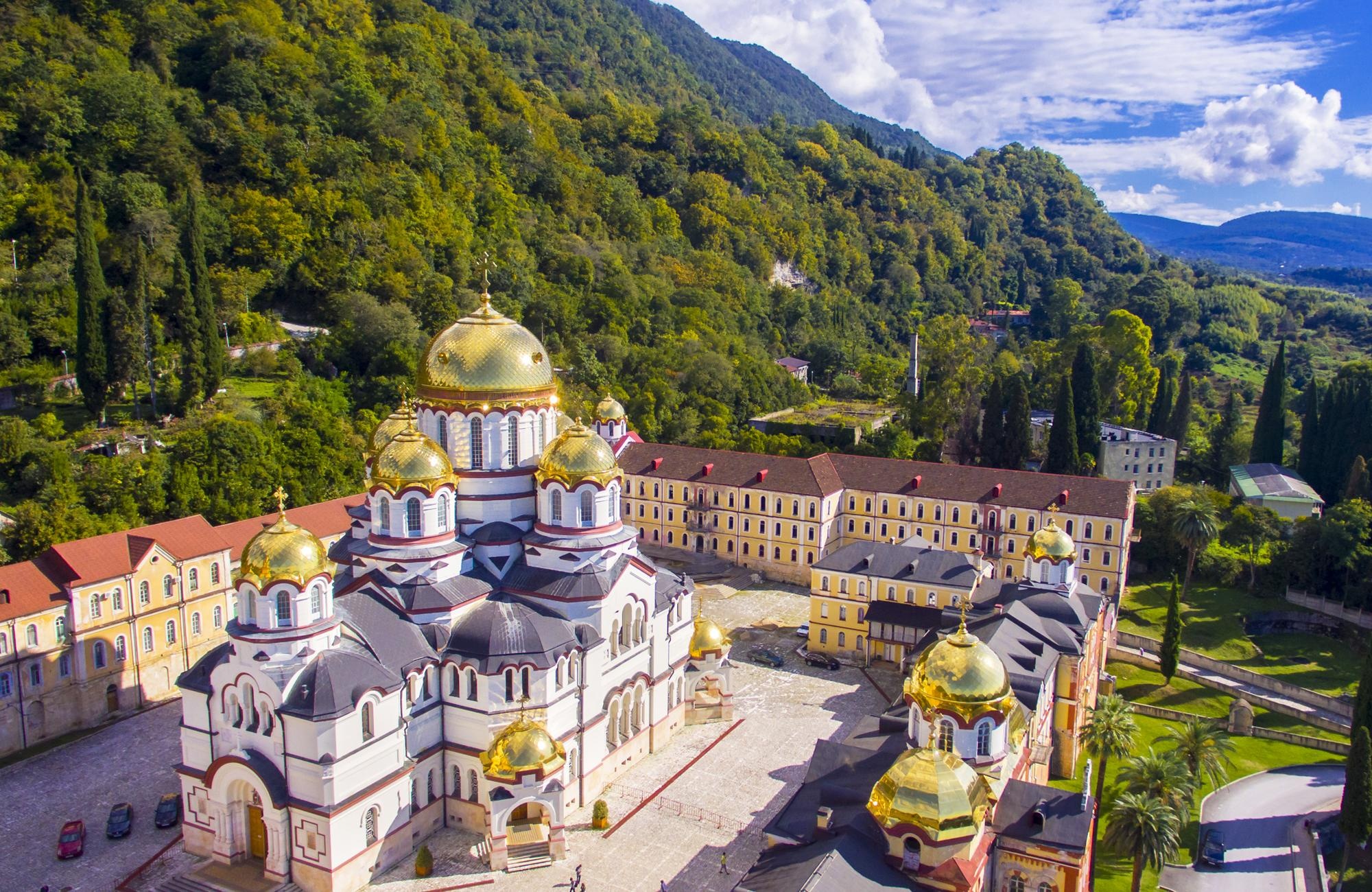 Sukhumi, Travel to Abkhazia, 2000x1300 HD Desktop