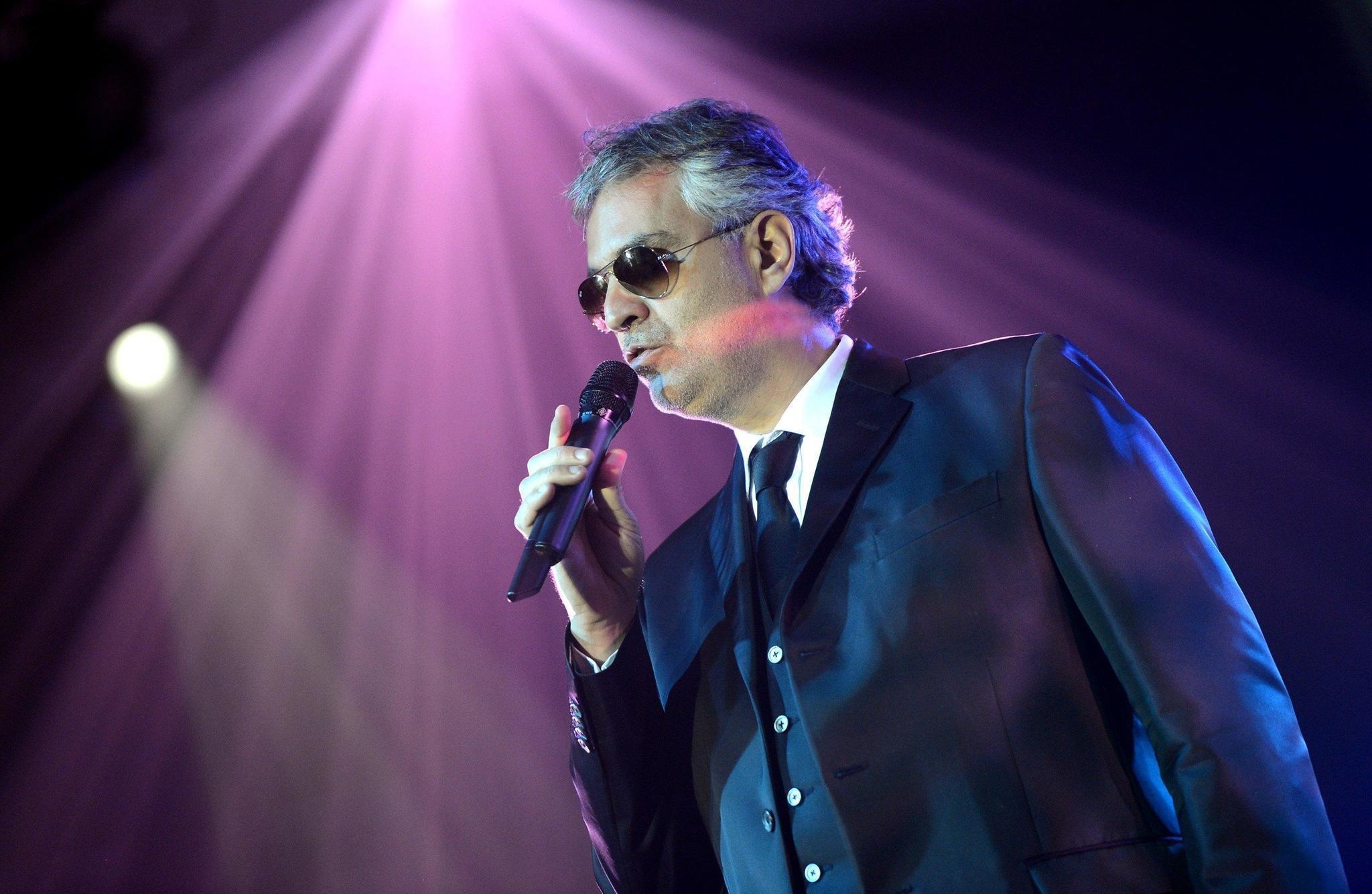 Andrea Bocelli, High definition wallpapers, Music, 2050x1340 HD Desktop