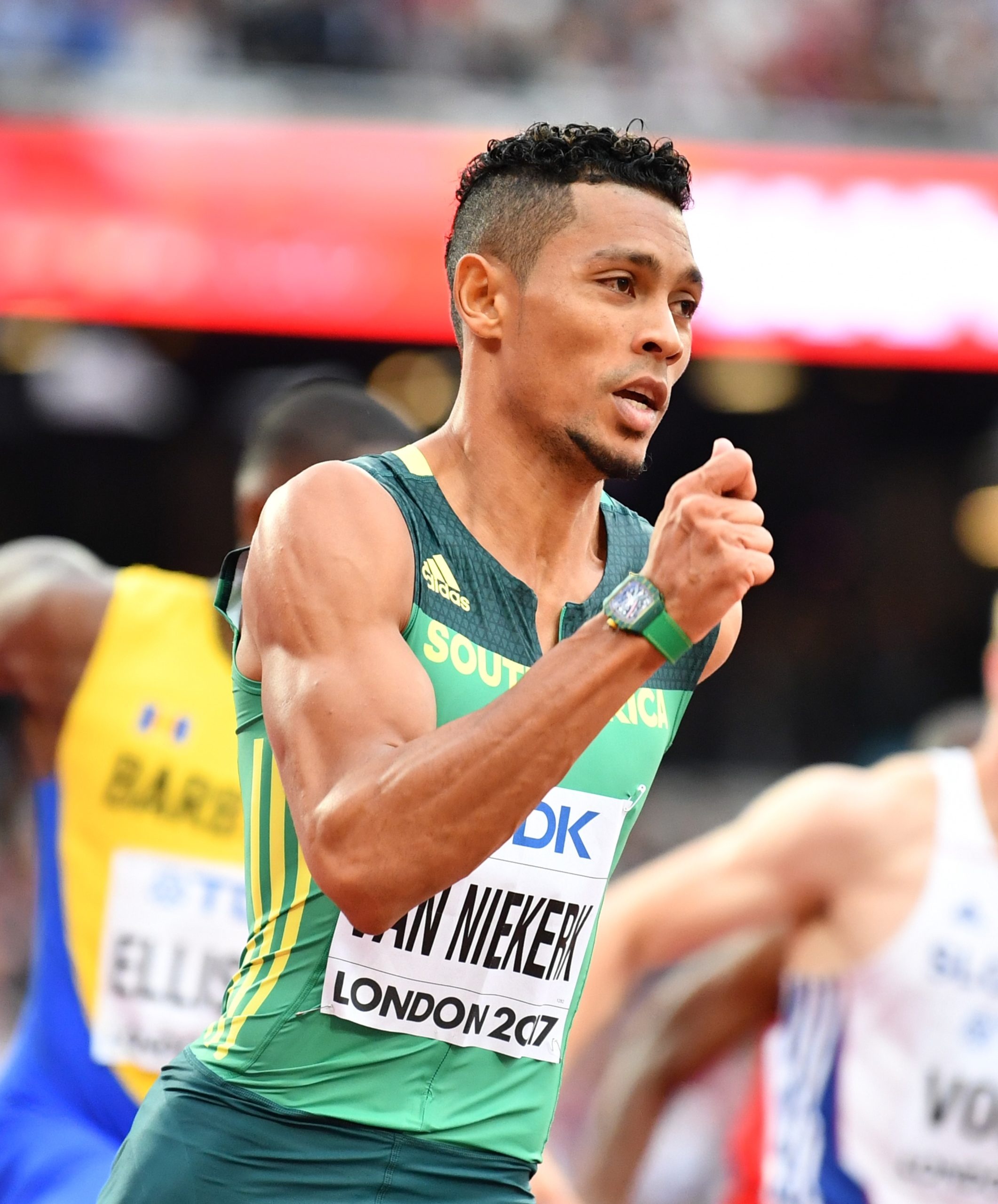 Wayde van Niekerk, Back on track after COVID scare, The Citizen, 2130x2560 HD Phone