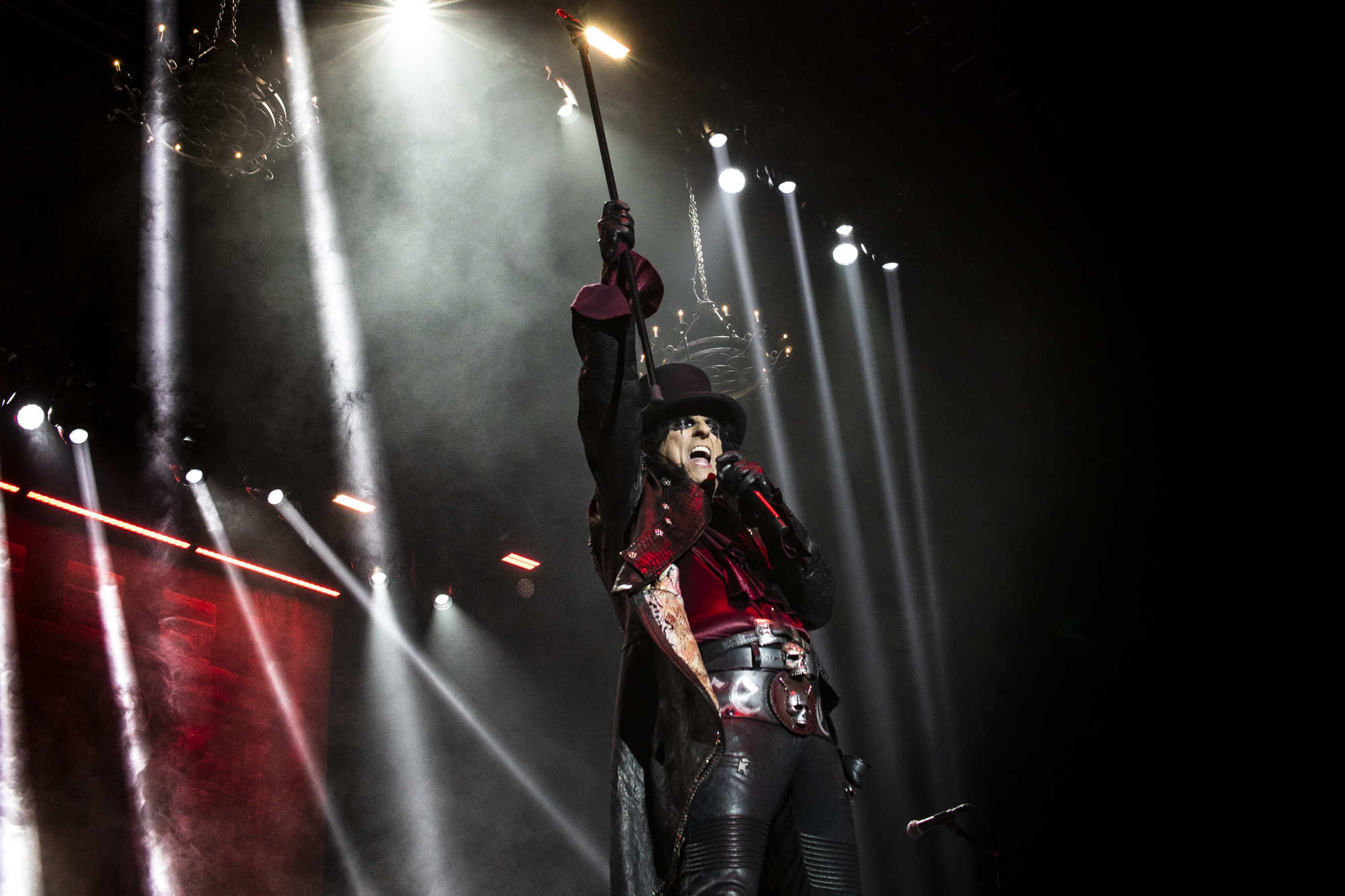 O2 Arena, Alice Cooper Wallpaper, 2000x1340 HD Desktop