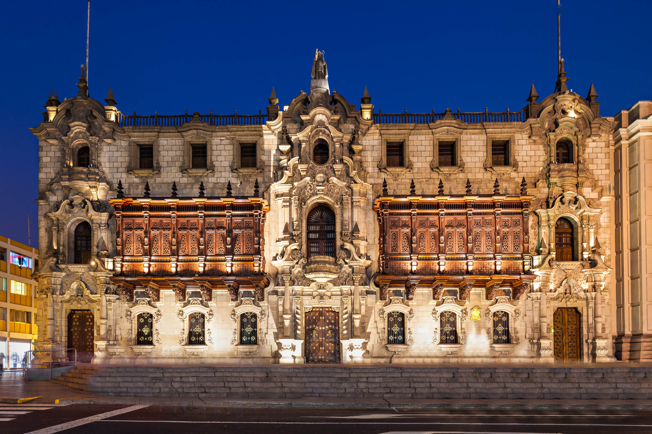 Archbishop's Palace, Lima (Peru) Wallpaper, 2600x1740 HD Desktop