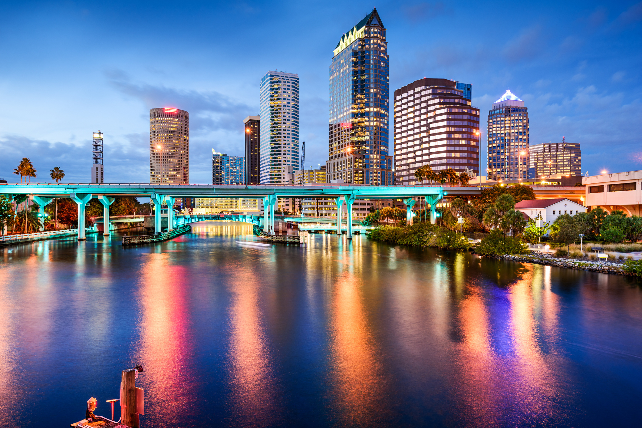 Tampa skyline, Job opportunities, Metro areas, New employment, 2130x1420 HD Desktop