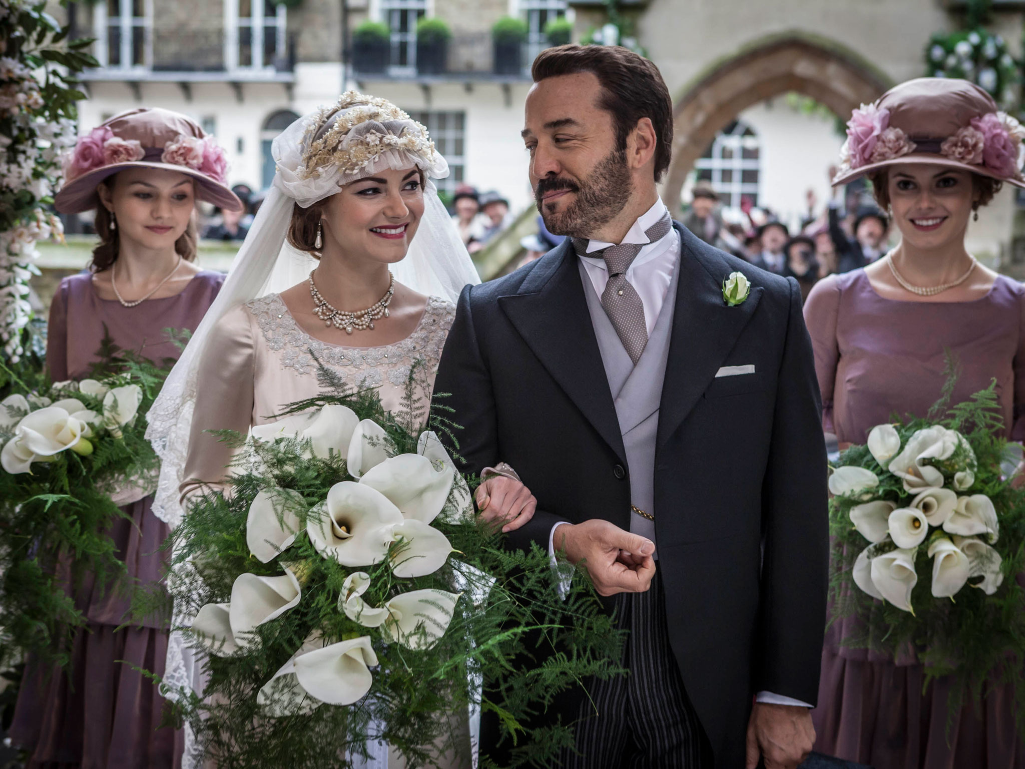 Mr Selfridge, DVD of season 3, Support for brigantine jonglat, Exciting drama series, 2050x1540 HD Desktop