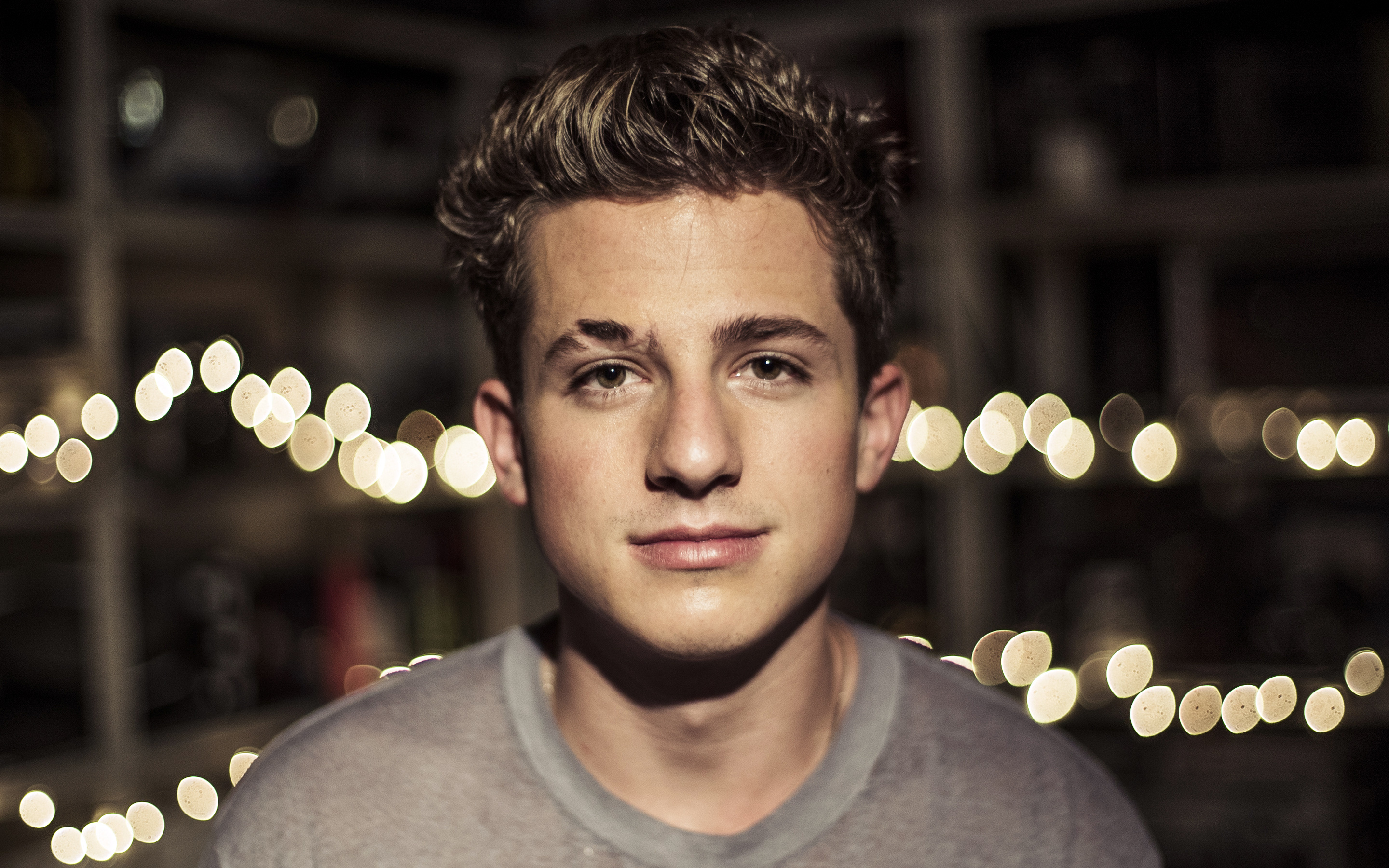 Download wallpapers, Charlie Puth portrait, Celebrity photo, Desktop background, 2880x1800 HD Desktop