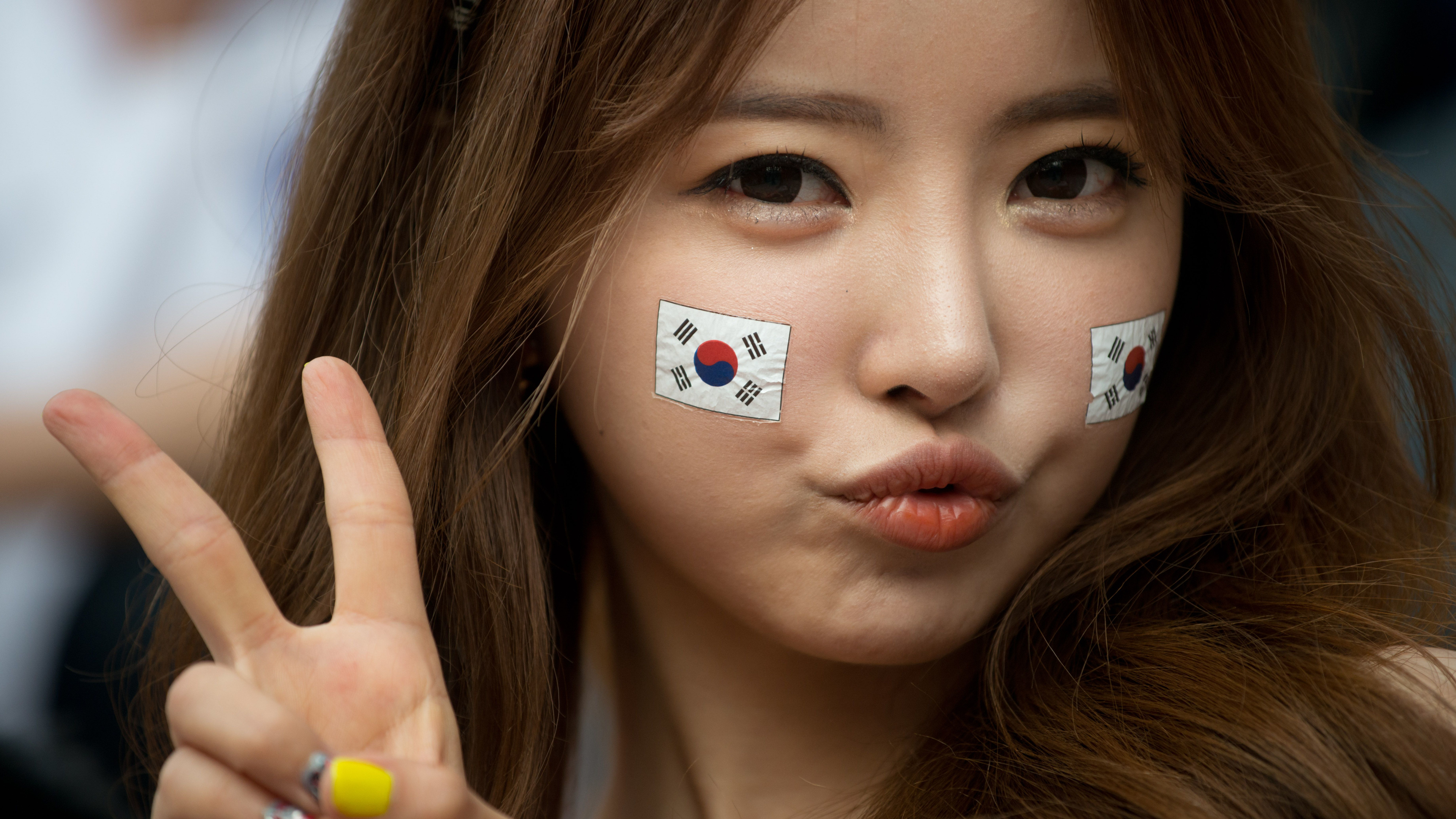 Asian Korean women, Peace sign wallpaper, Resolution, Femininity, 3840x2160 4K Desktop