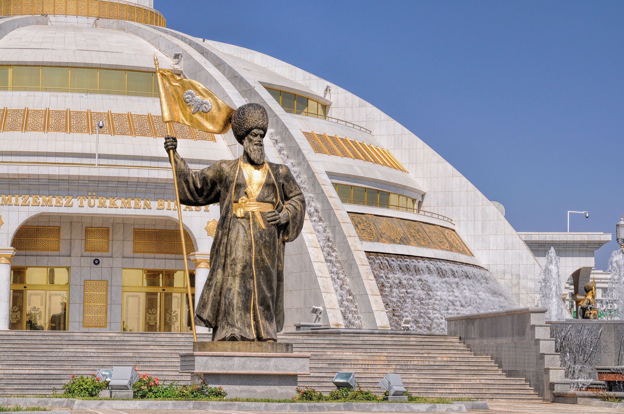 Ashgabat city, Marble city, Presidential playground, CNN style, 2000x1330 HD Desktop