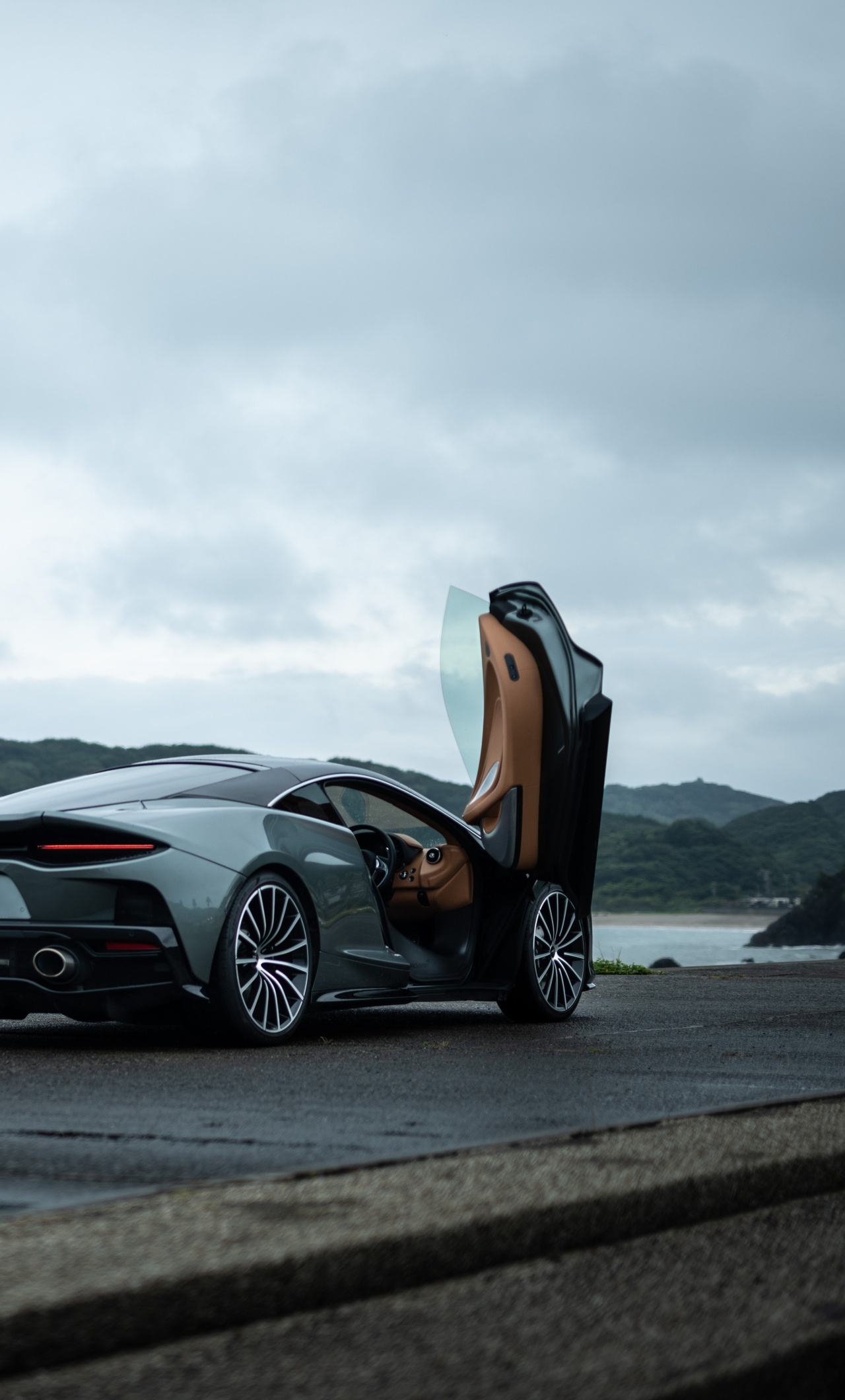 McLaren GT, 8K resolution, iPhone 6 wallpapers, Stunning visuals, 1280x2120 HD Phone