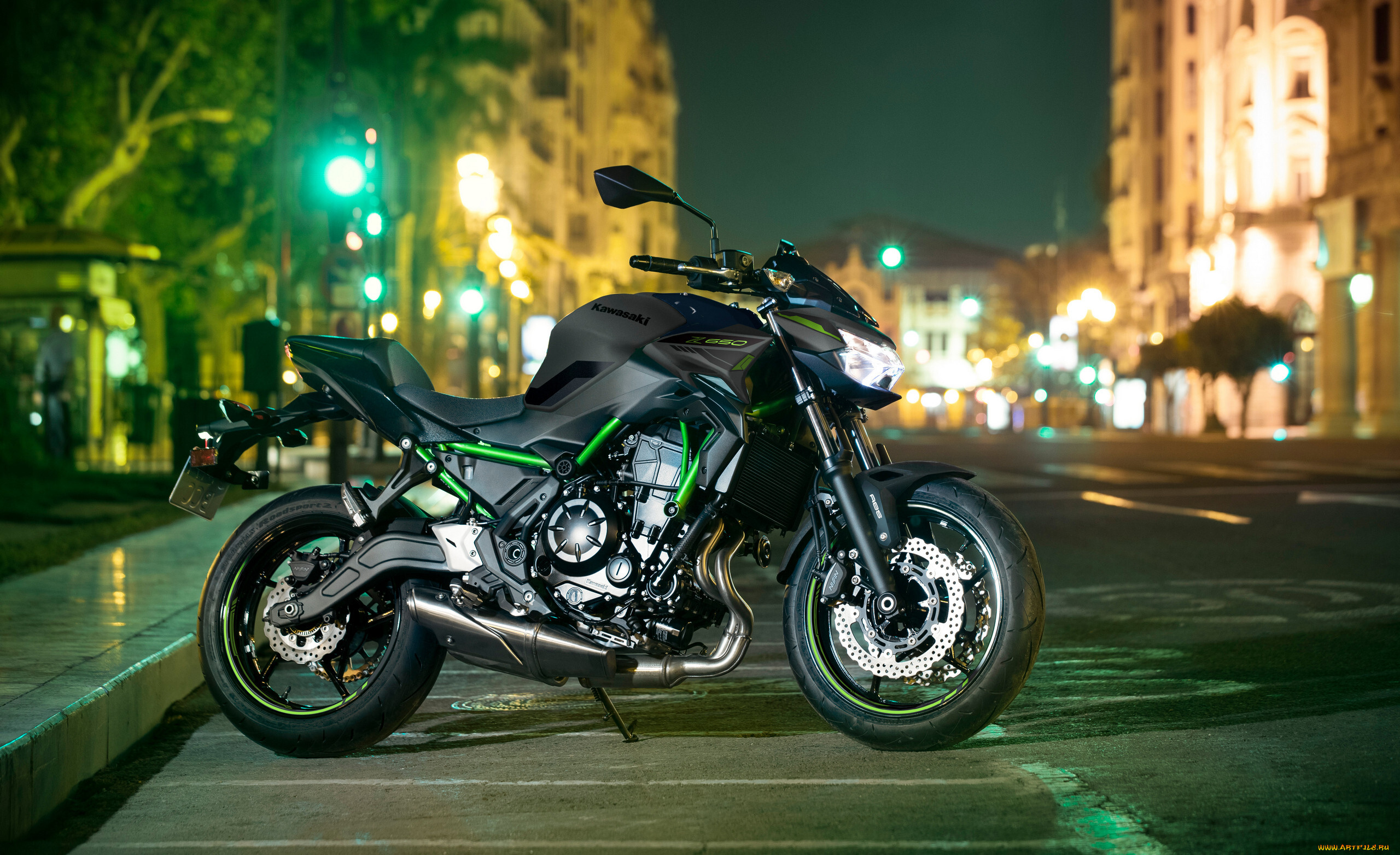 2023 Model, Kawasaki Z650 Wallpaper, 2560x1570 HD Desktop