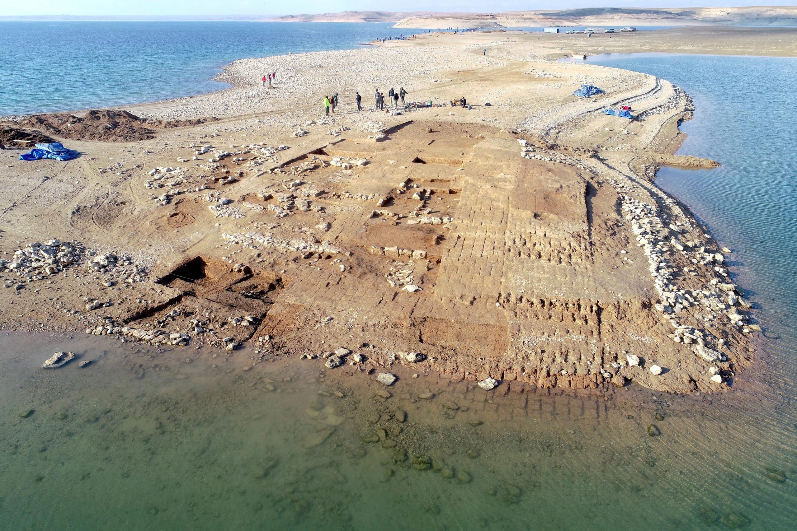 Archaeological bonanza, Ancient city emerges, Tigris River, Travels, 2560x1710 HD Desktop