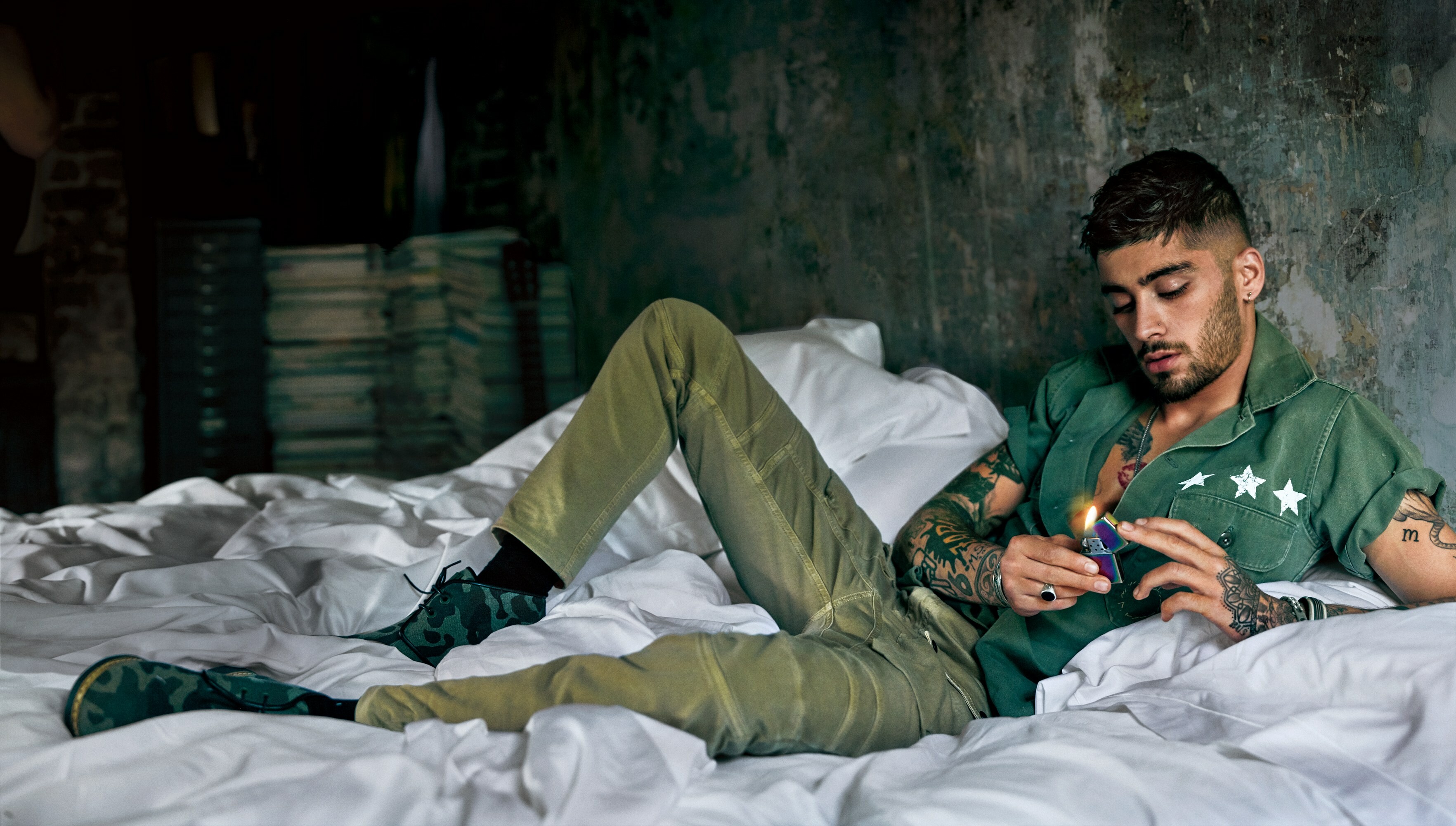 Zayn Malik, 4K wallpaper delight, Stunning visuals, High-definition beauty, 3530x2000 HD Desktop