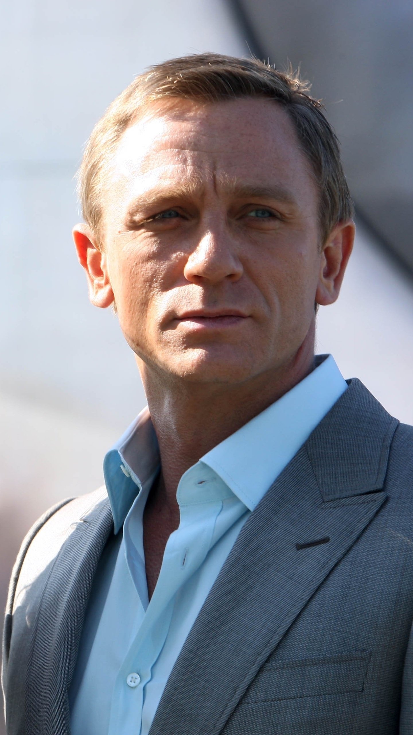 Quantum of Solace, Movie, Quantum of Solace, 1440x2560 HD Phone