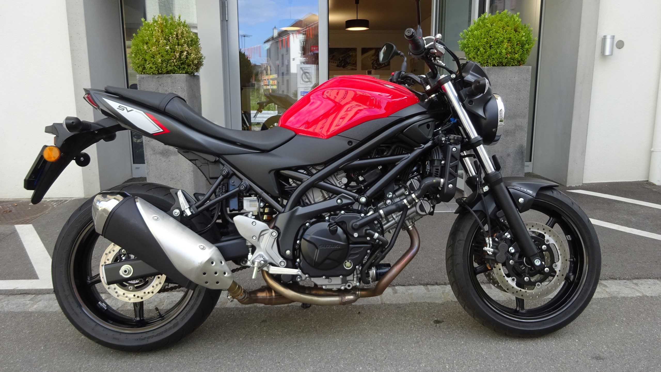 Suzuki SV650, Occasion, Neu, Motoscout24, 2560x1450 HD Desktop