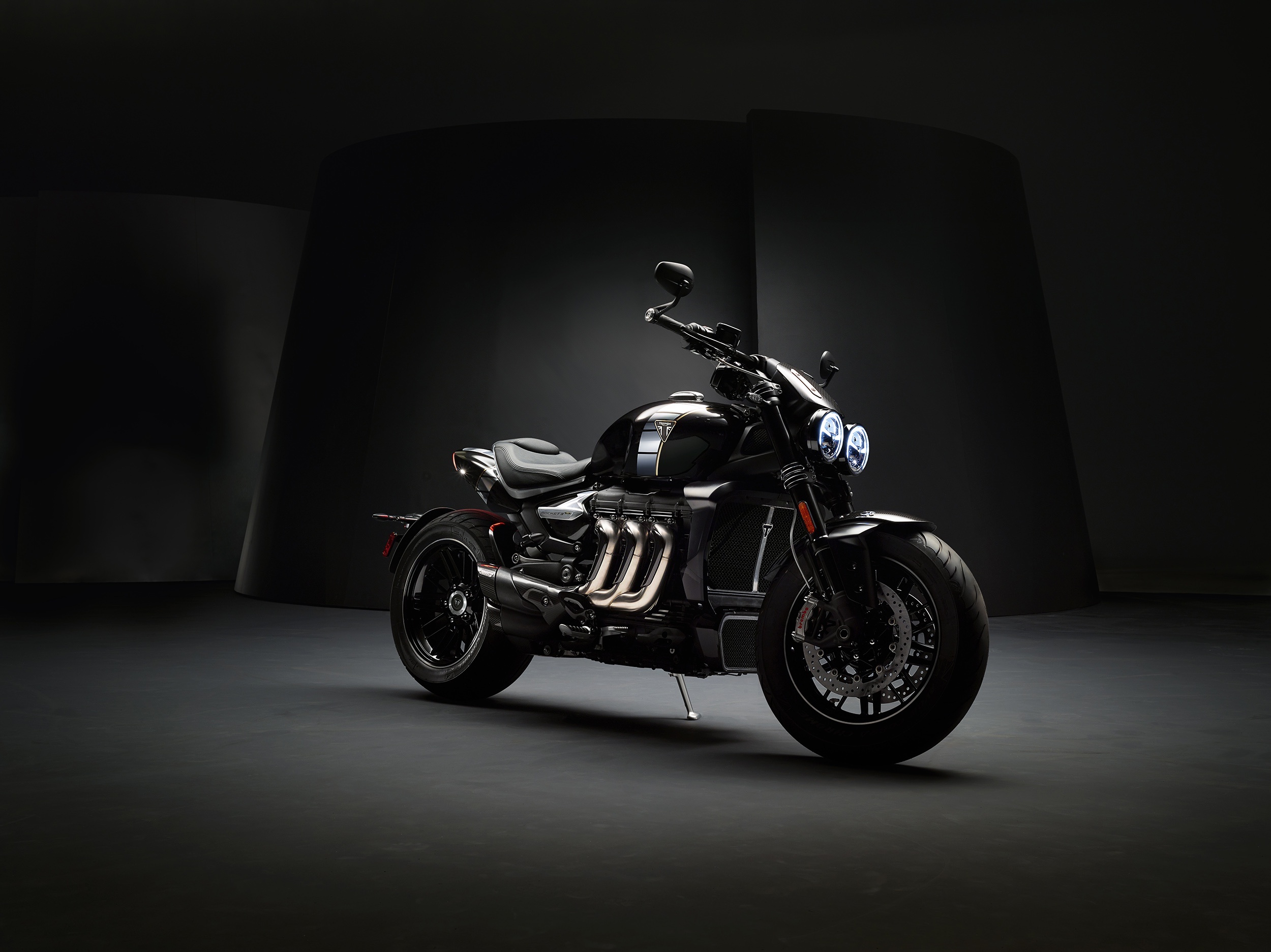 Triumph Rocket III, Auto powerhouse, Iconic design, Customized by Gasoline Motor Co, 2500x1880 HD Desktop