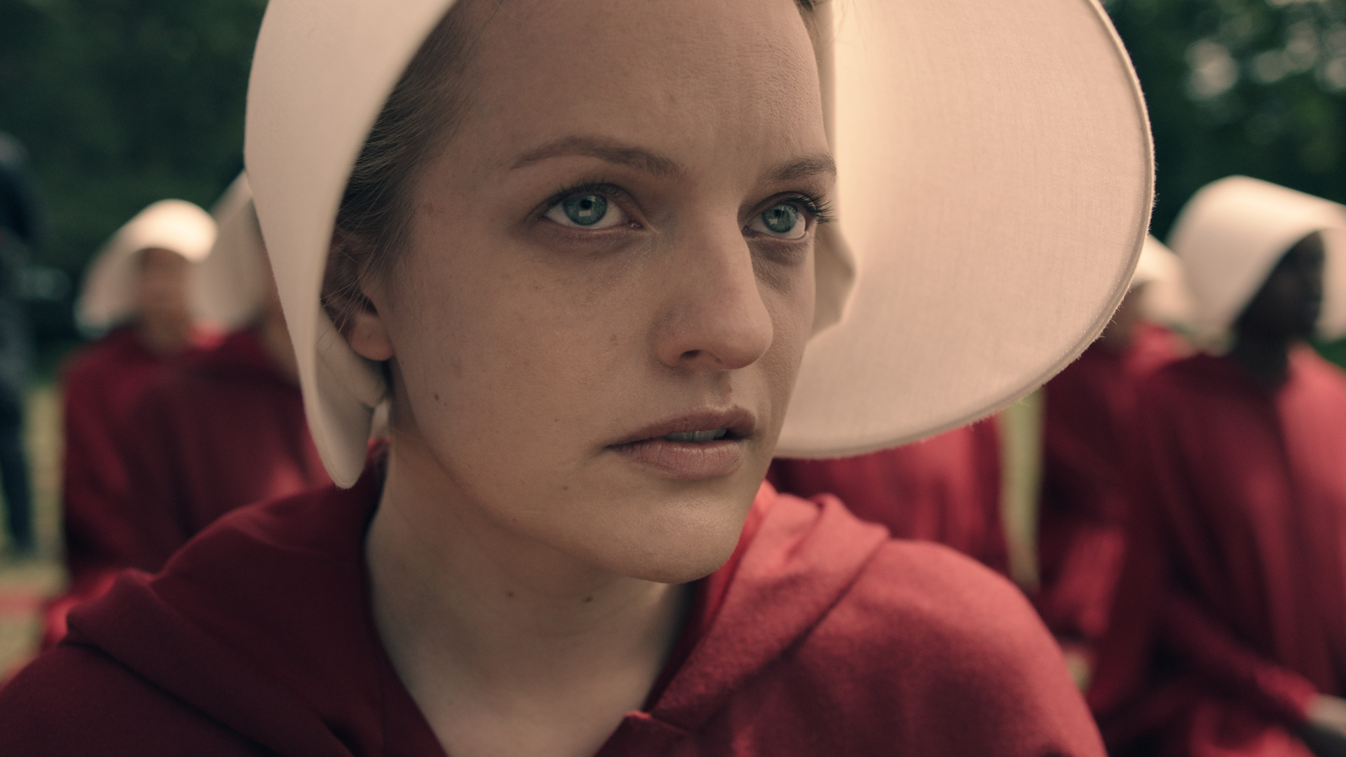 Elisabeth Moss, The Handmaid's Tale, New photos, Indiewire, 1920x1080 Full HD Desktop