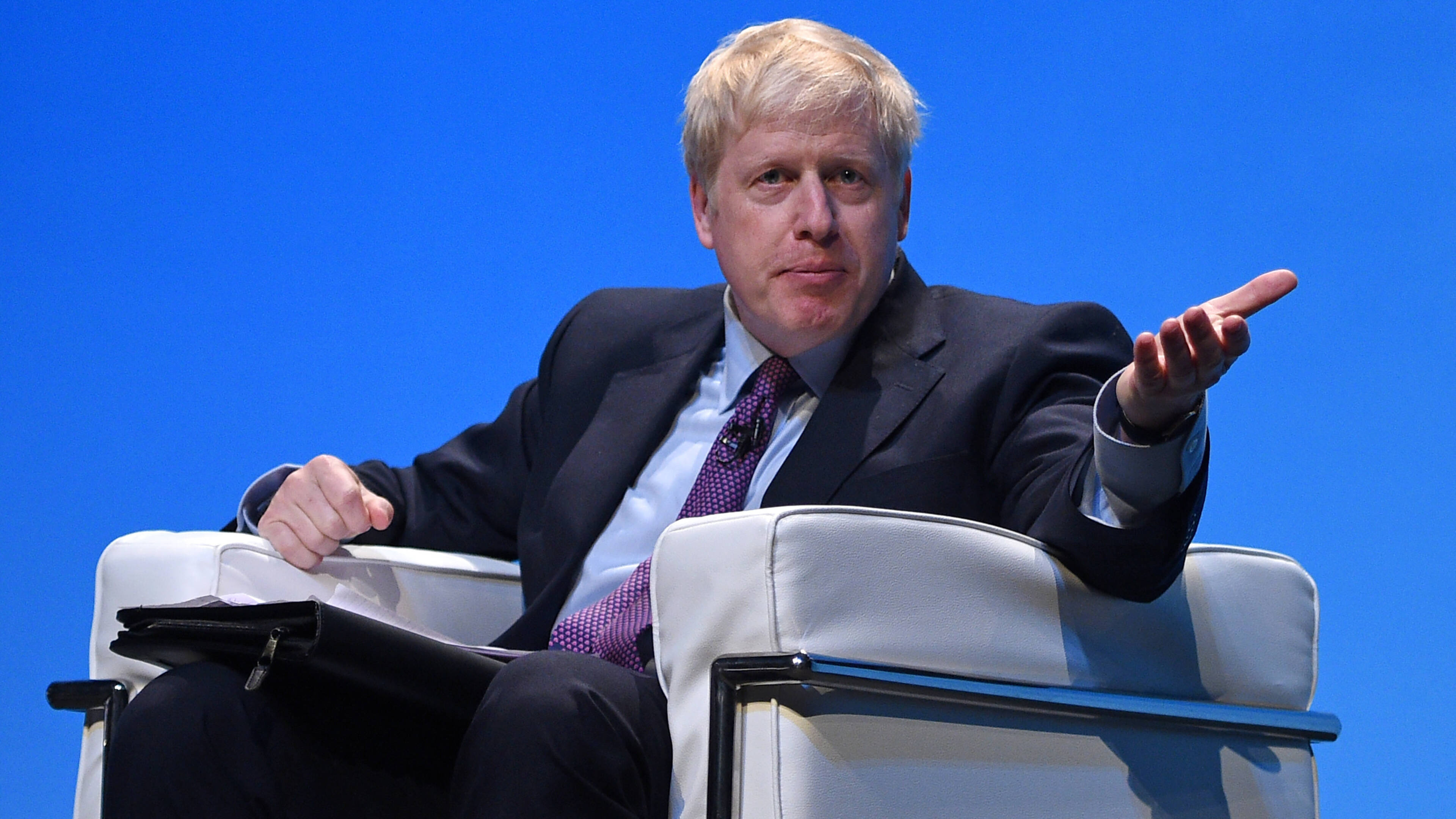 Boris Johnson, Silent on domestic dispute, Focus on plans, Dutch news, 3840x2160 4K Desktop