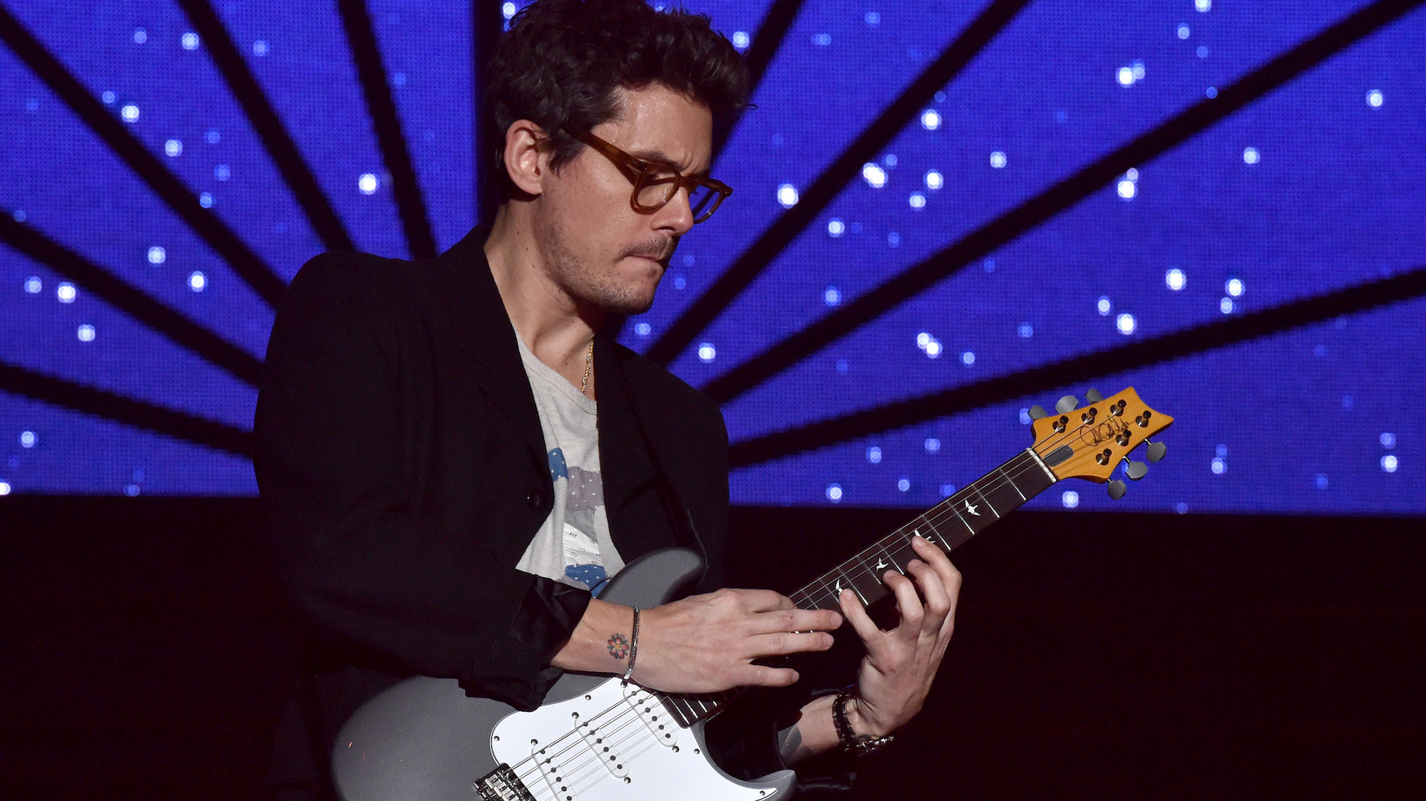 John Mayer, Guitar moments, Greatest, Guitar World, 2000x1130 HD Desktop