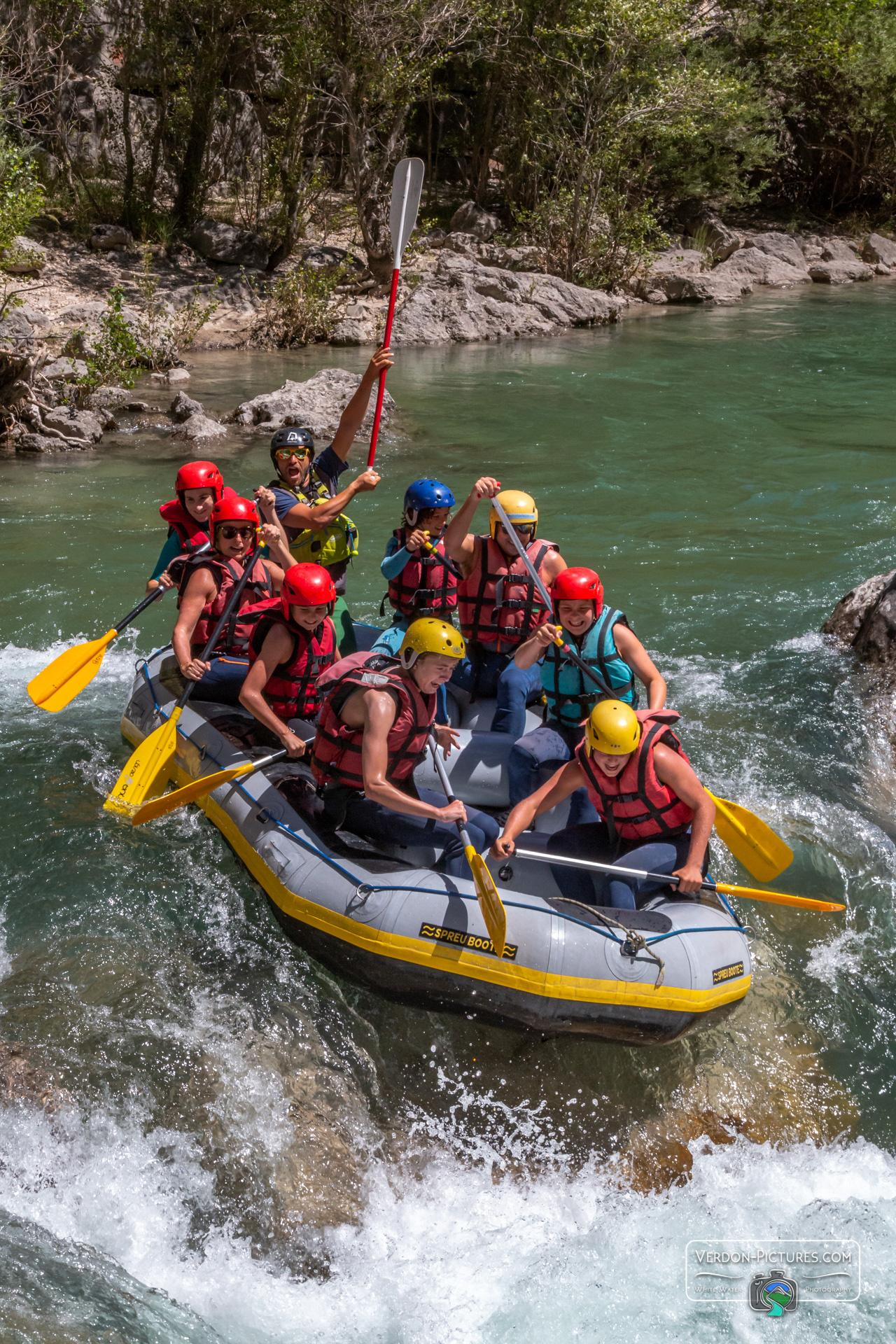 Rafting in Verdon, Nature's wonder, Adrenaline rush, Outdoor experience, 1280x1920 HD Phone