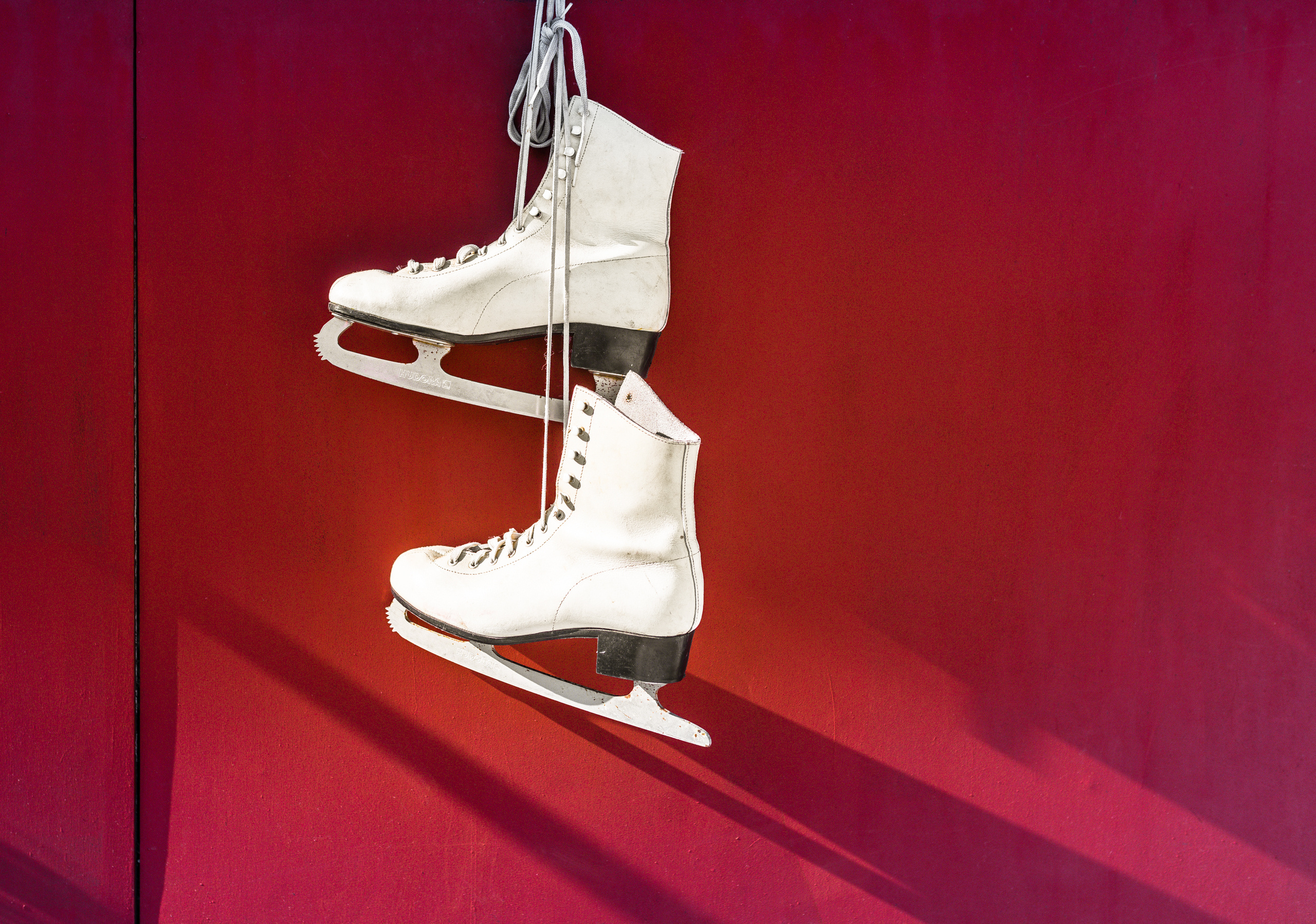 Figure skates, Figure Skating Wallpaper, 2560x1800 HD Desktop