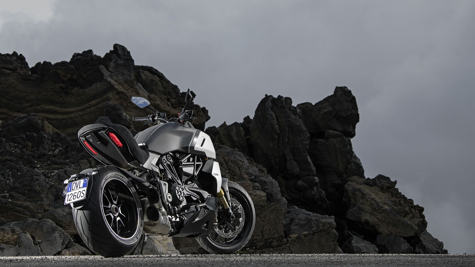 Ducati Diavel 1260, Motorbike marvel, Strikingly sleek, Bold design, 1920x1080 Full HD Desktop