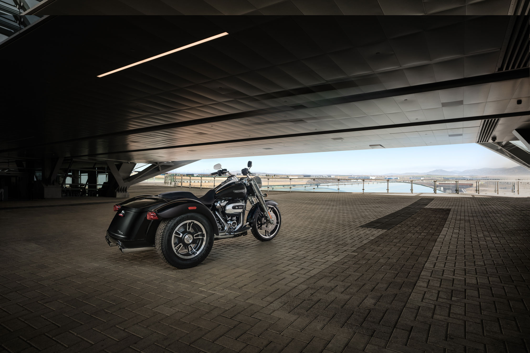 2019 Model, Harley-Davidson Freewheeler Wallpaper, 2020x1350 HD Desktop