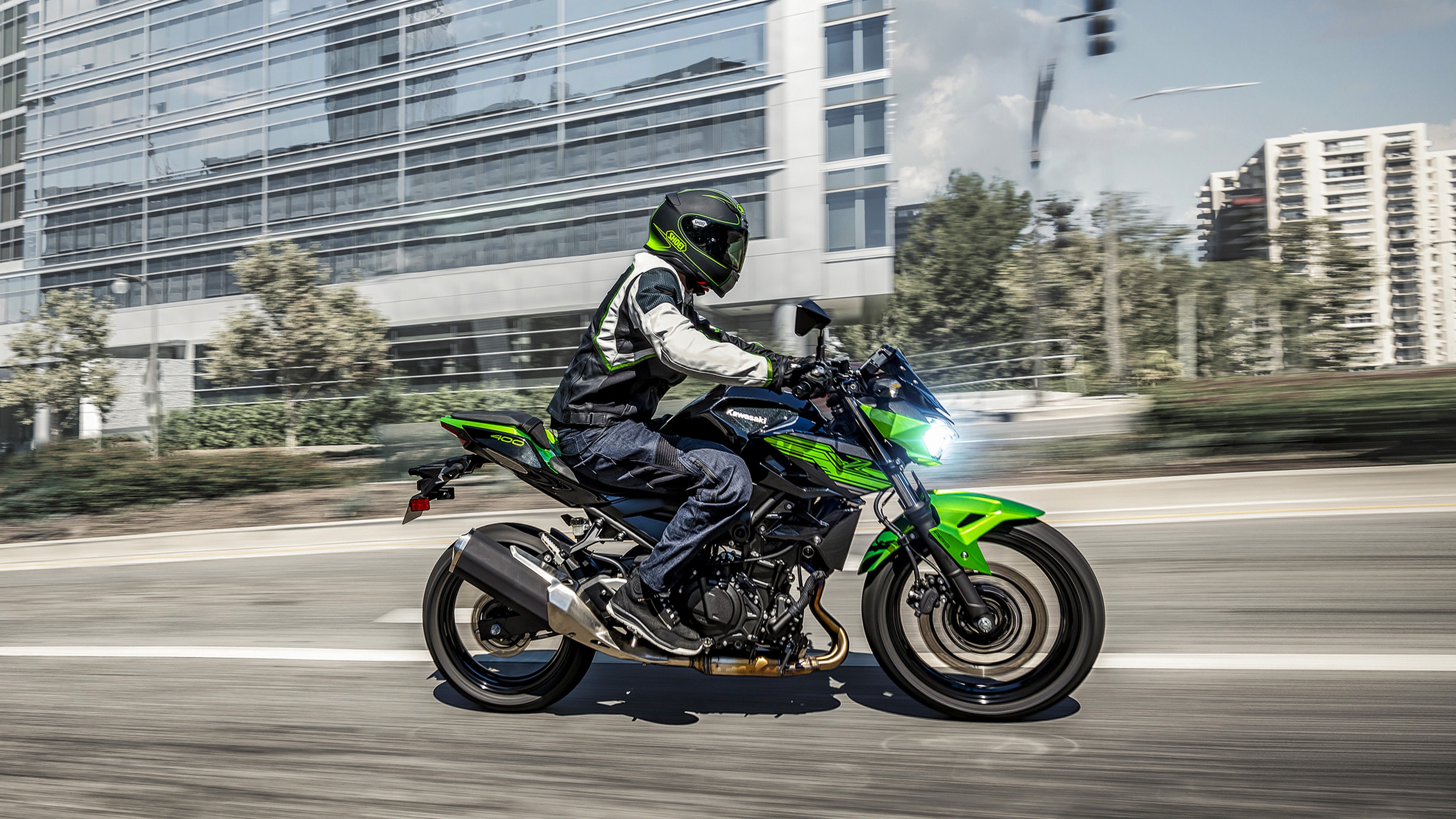 Kawasaki Z400, Sleek and stylish, Exhilarating urban companion, Unmatched versatility, 3840x2160 4K Desktop