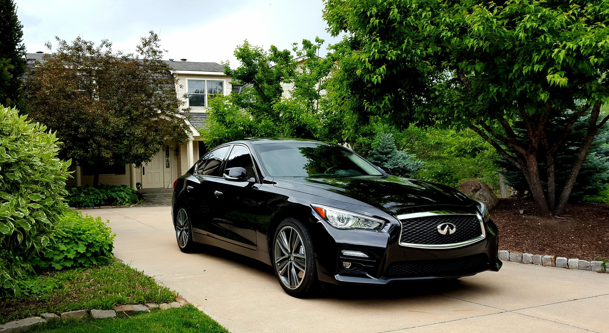 Infiniti Q50, Wallpapers, 2050x1120 HD Desktop