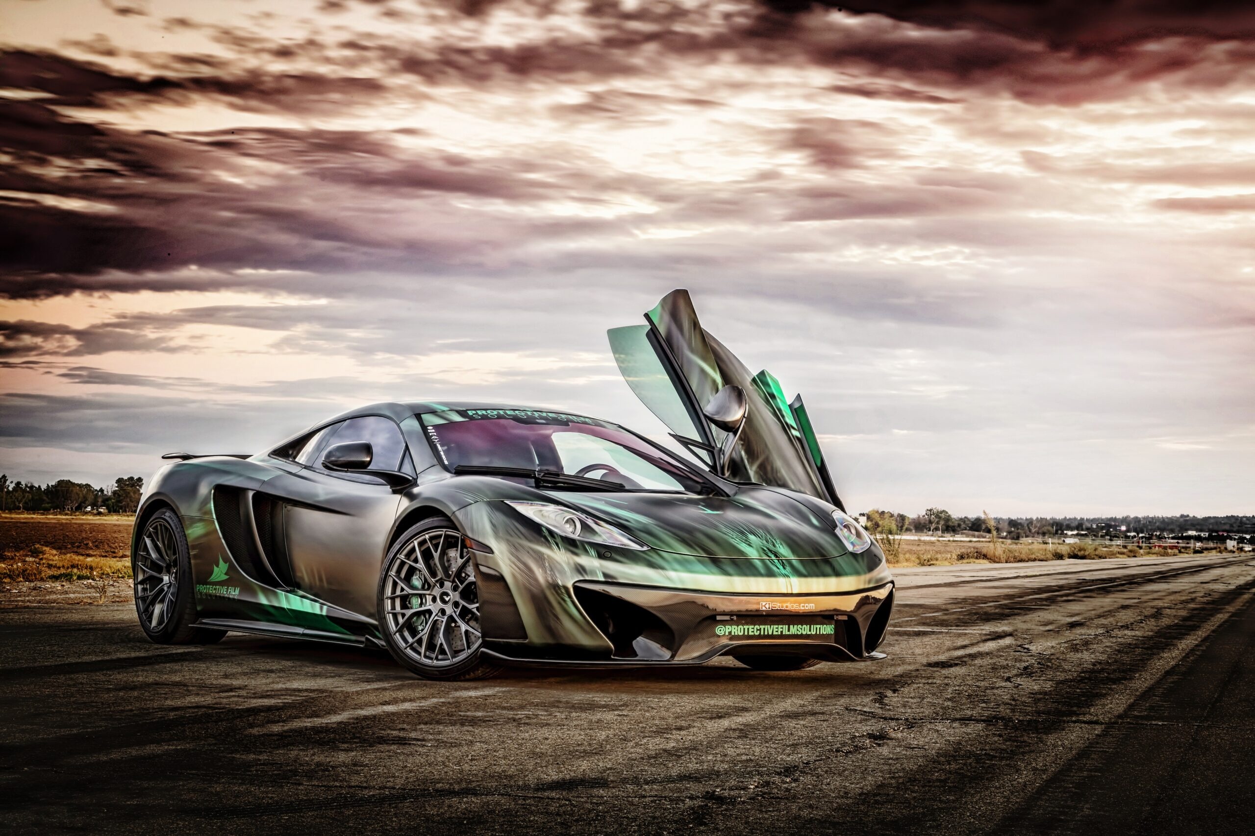 McLaren 12C, thrilling supercar, speed and luxury, high-performance machine, 2560x1710 HD Desktop