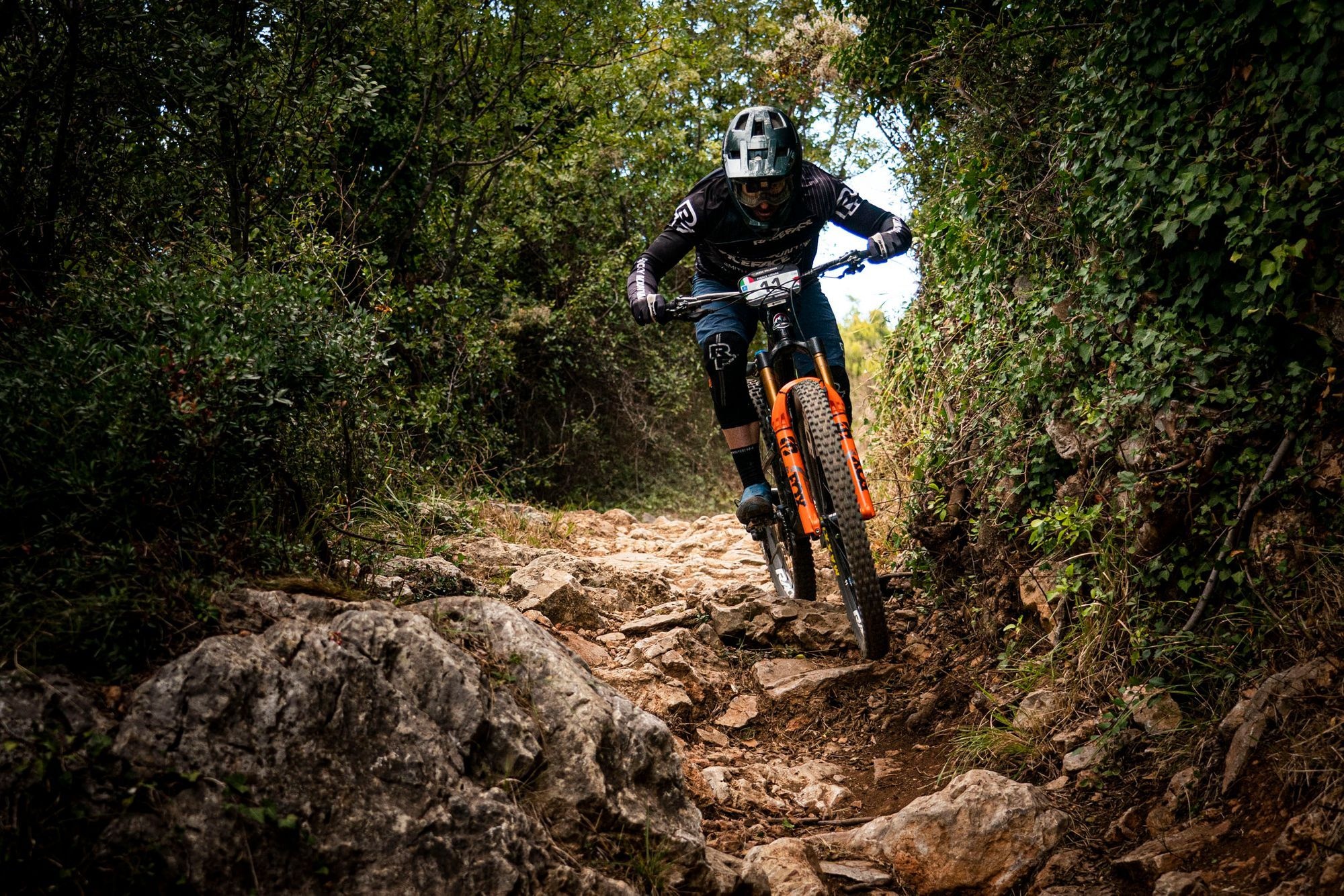 Remi Thirion, Handlebar widths, EWS and World Cup, Top riders, 2000x1340 HD Desktop