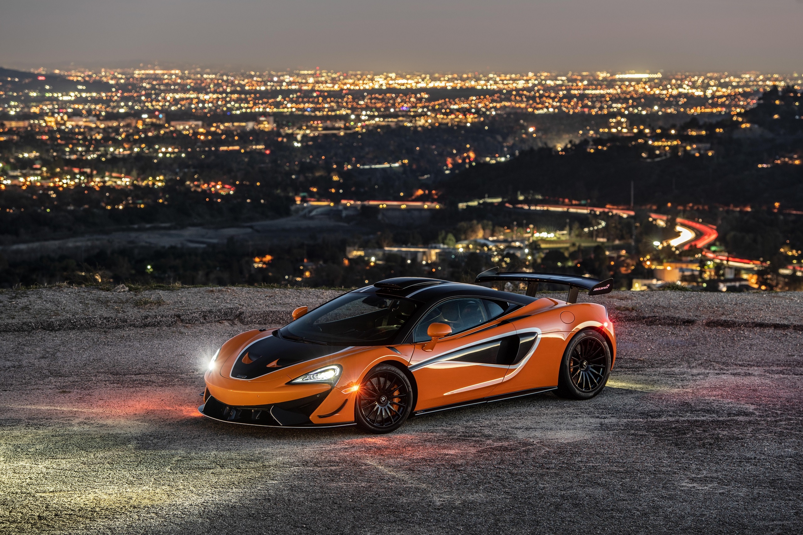 McLaren 620R, Auto excellence, Front three quarter, Motortread, 2560x1710 HD Desktop