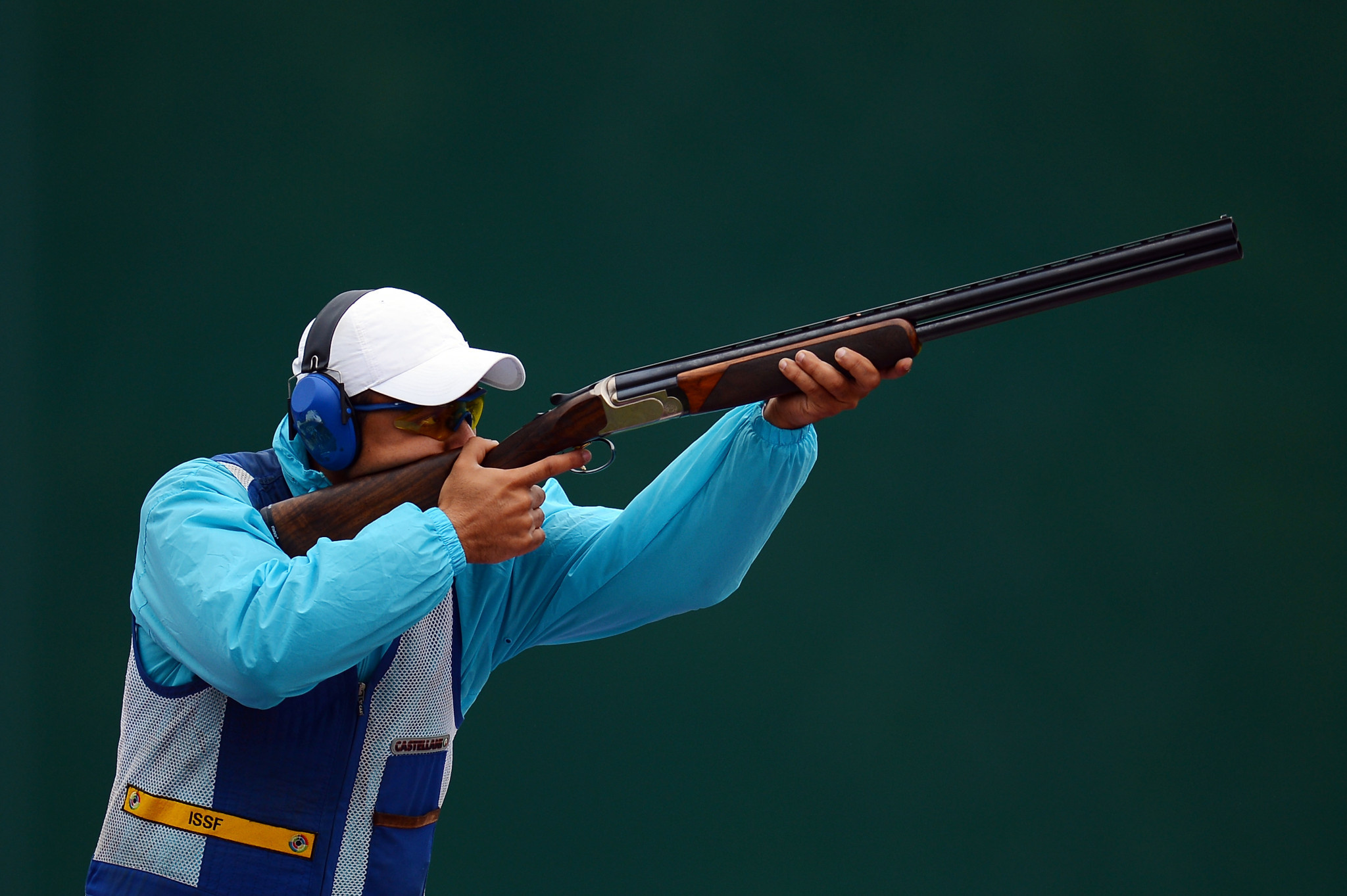 Skeet Shooting, Teenager Smith, Women's Skeet, Gold, ISSF Shotgun World Cup, 2050x1370 HD Desktop