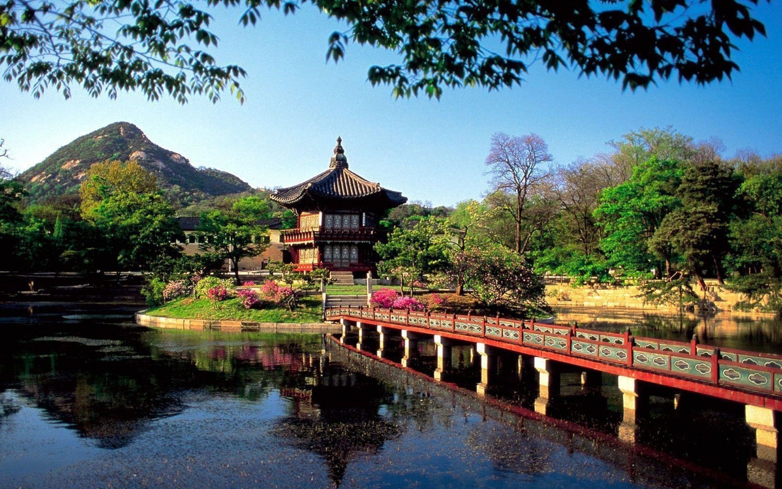 Hyangwonjeong Pavilion, Seoul (Korea) Wallpaper, 2560x1600 HD Desktop